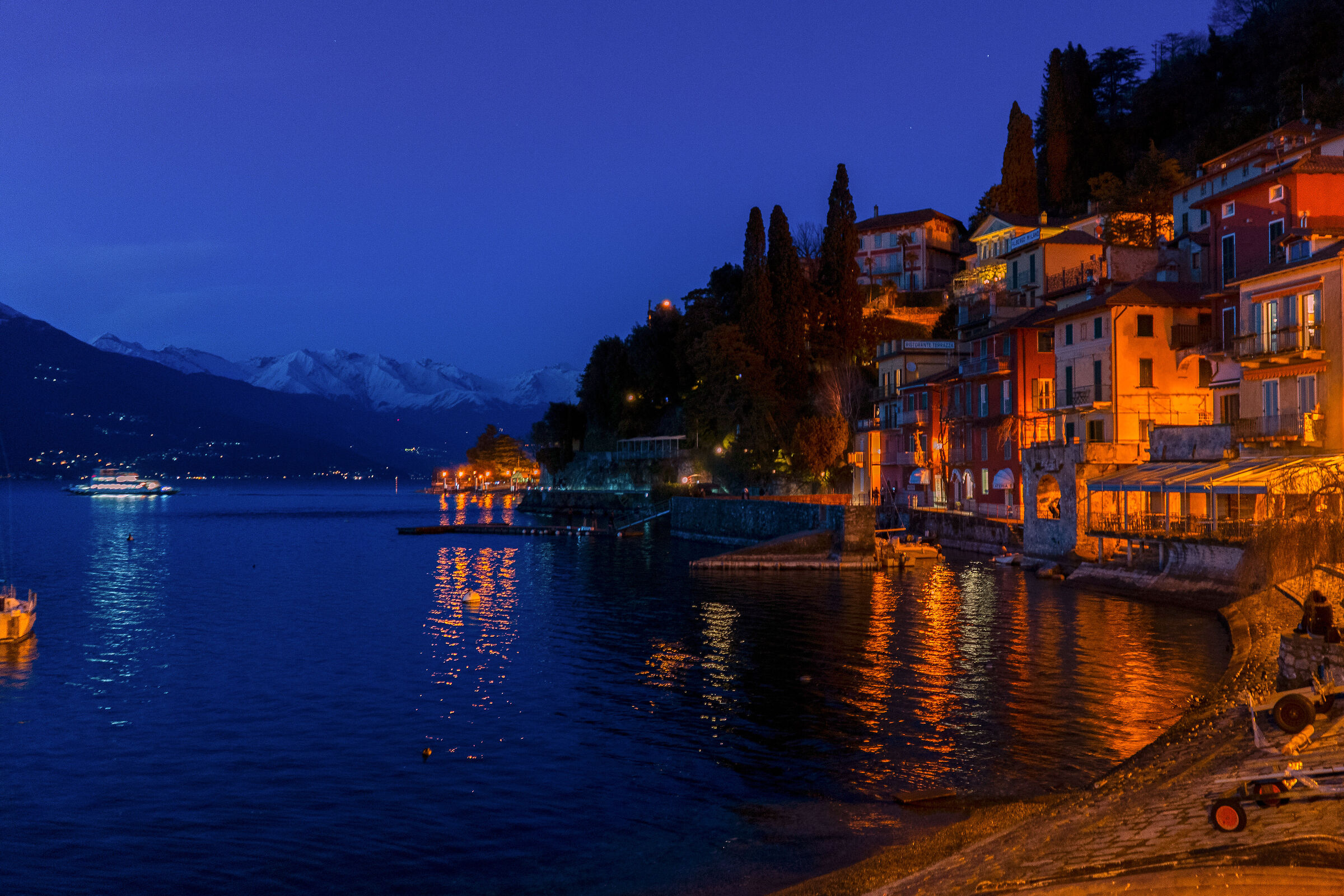 Varenna serale -lc-