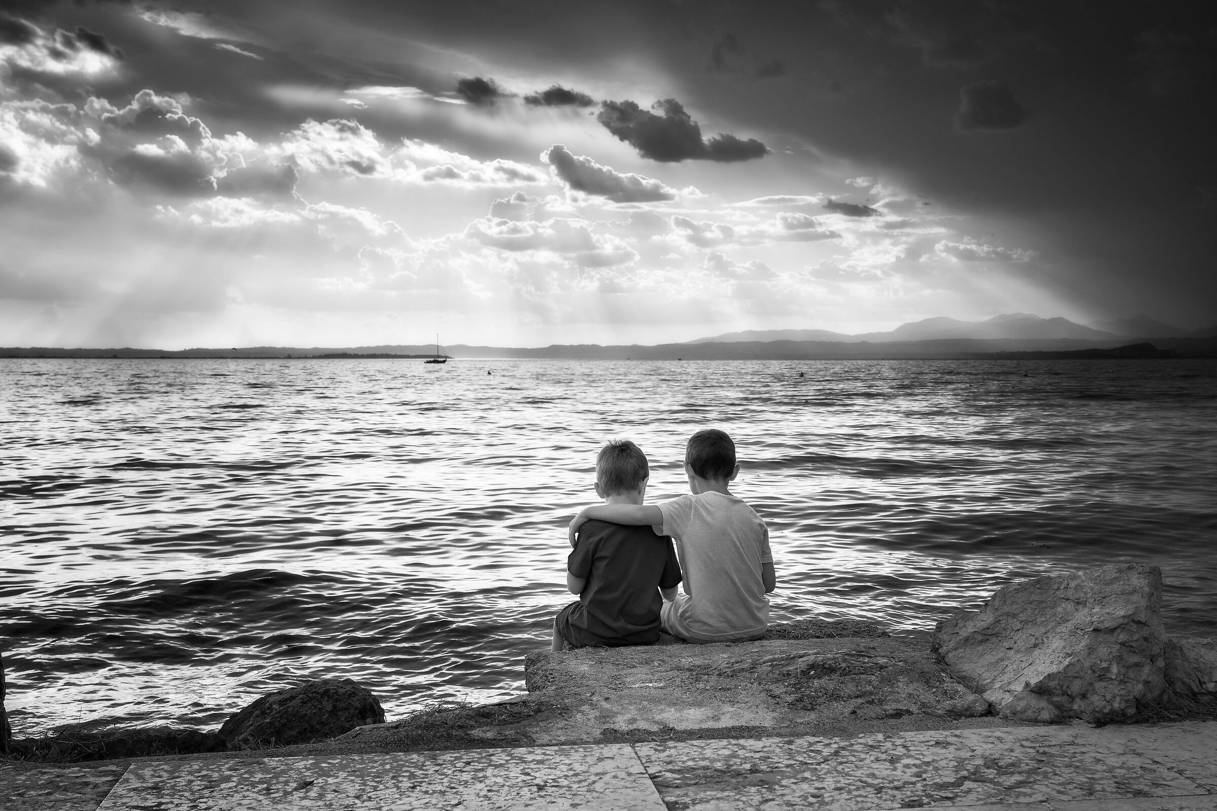 Due figli, due bambini, due fratelli