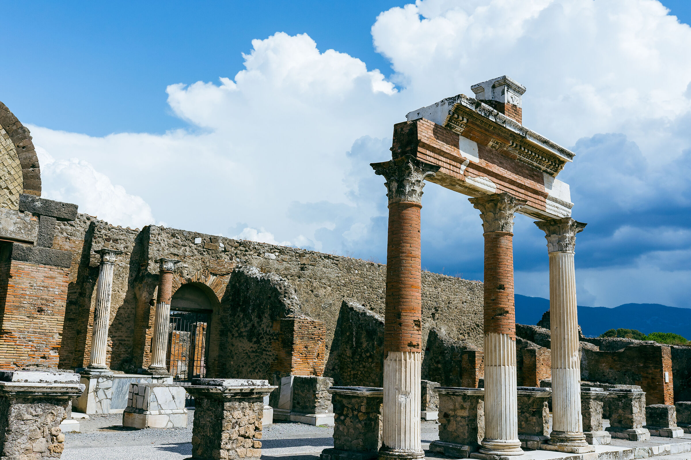 Pompeii III