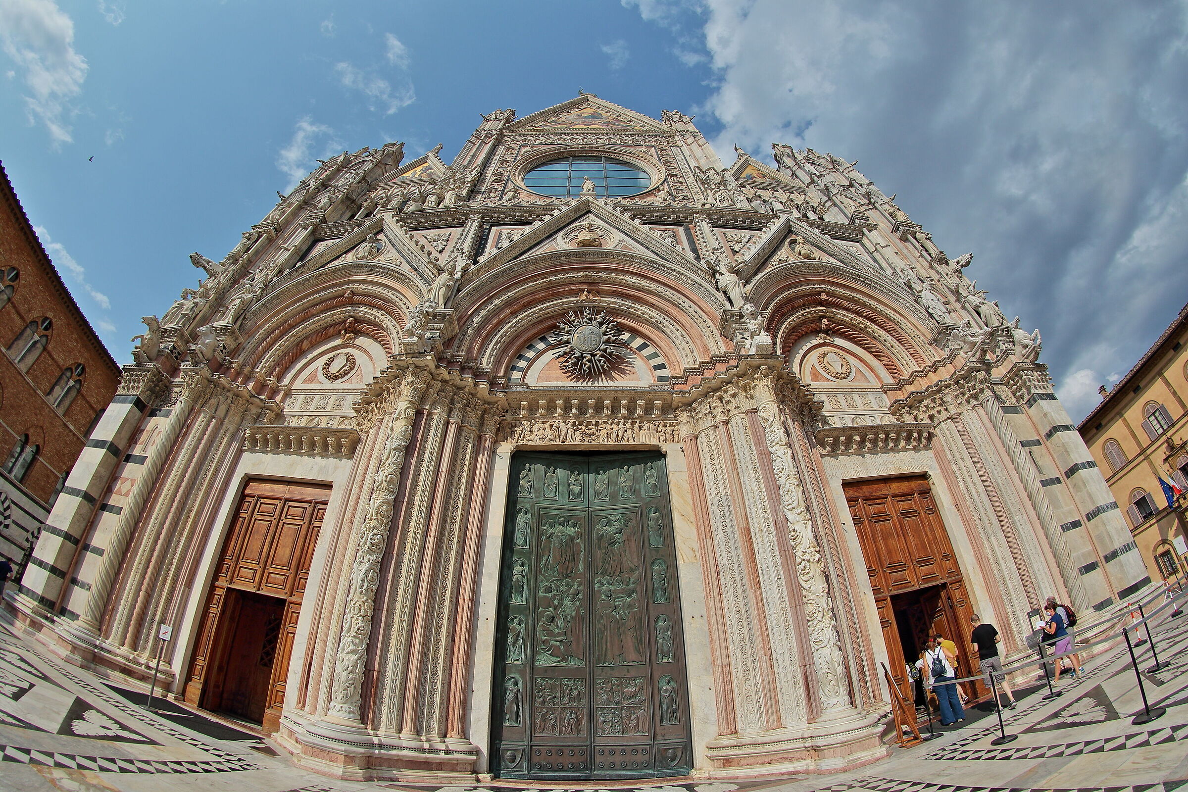 Facade of Siena Cathedral at 8mm