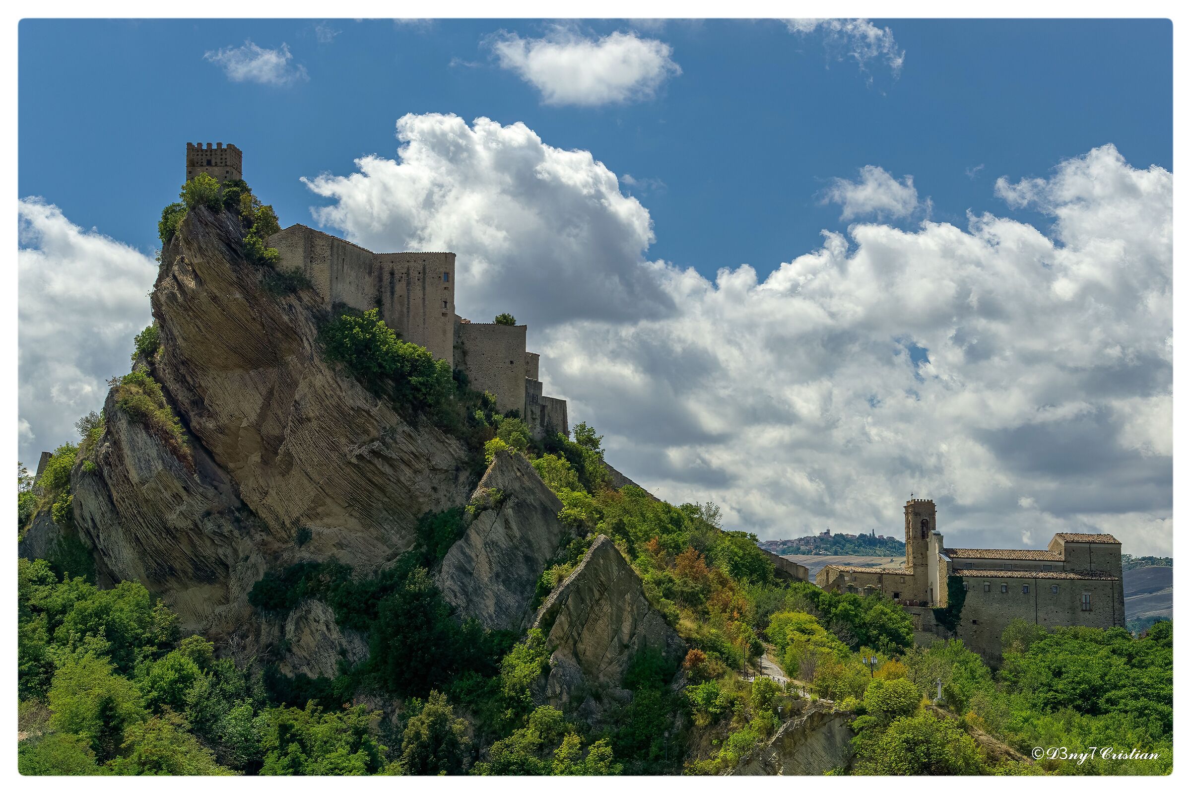 Roccascalegna castle