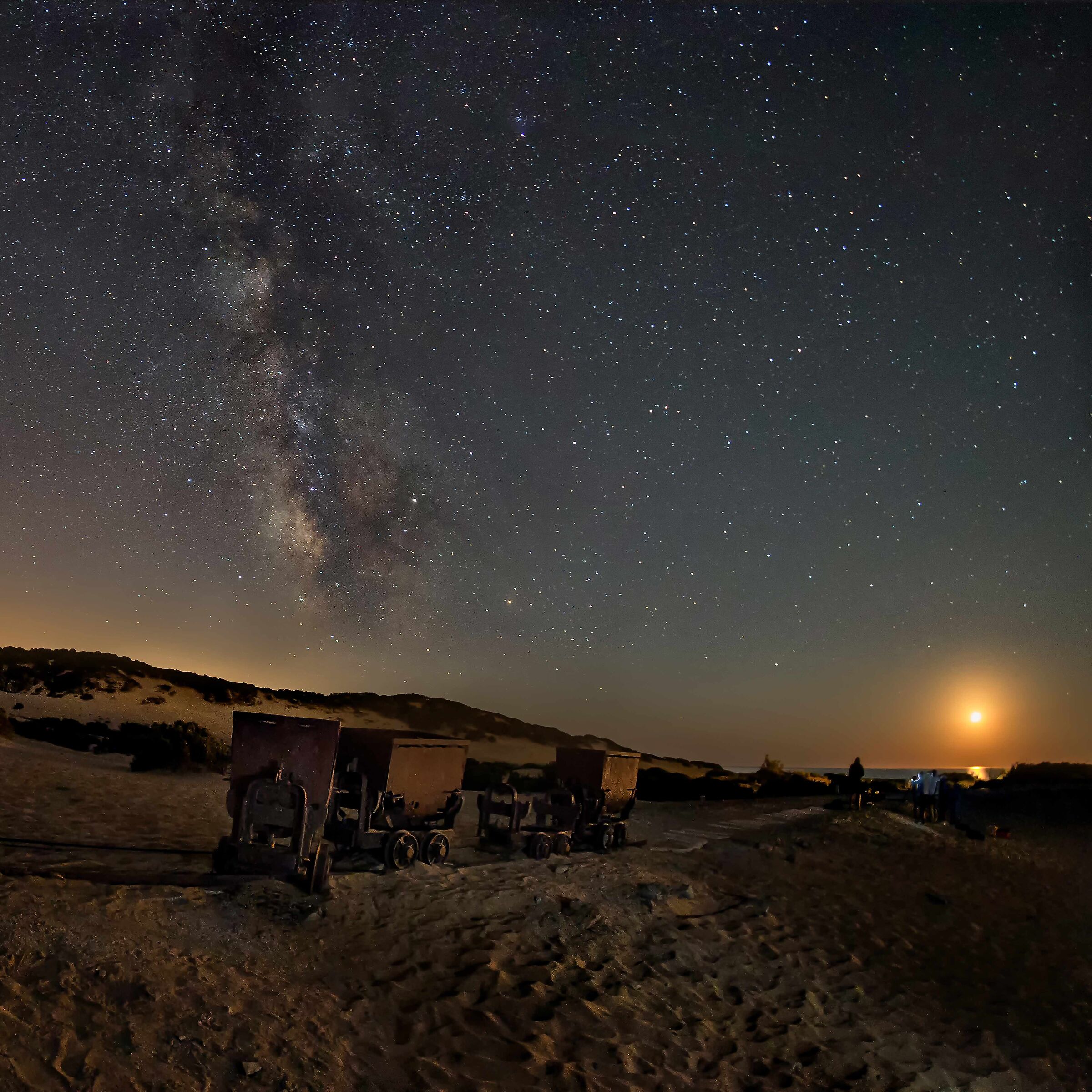 PISCINAS - Milky Way in the moonlight.