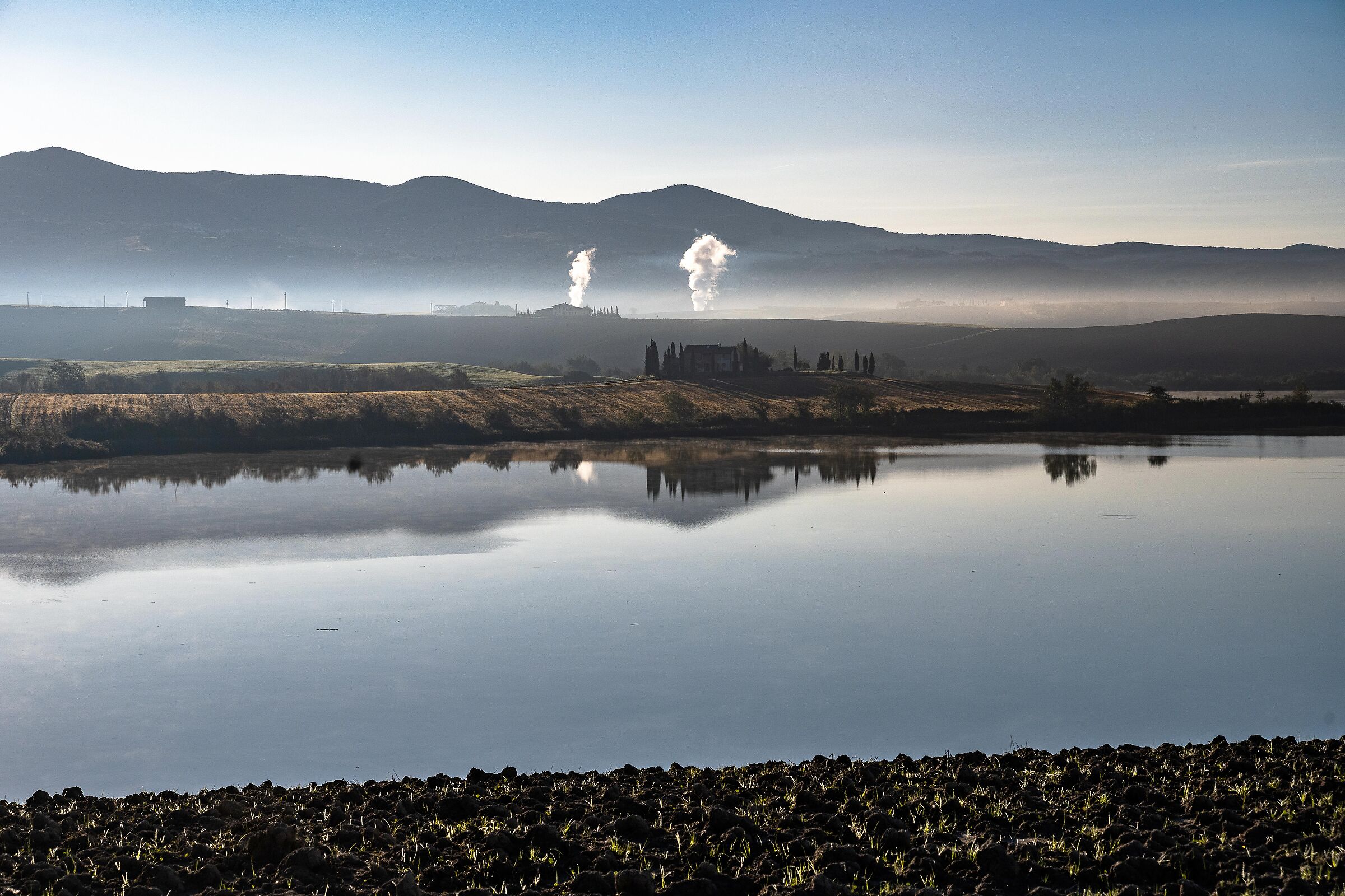 Laghetto zona Santa Luce (pi)