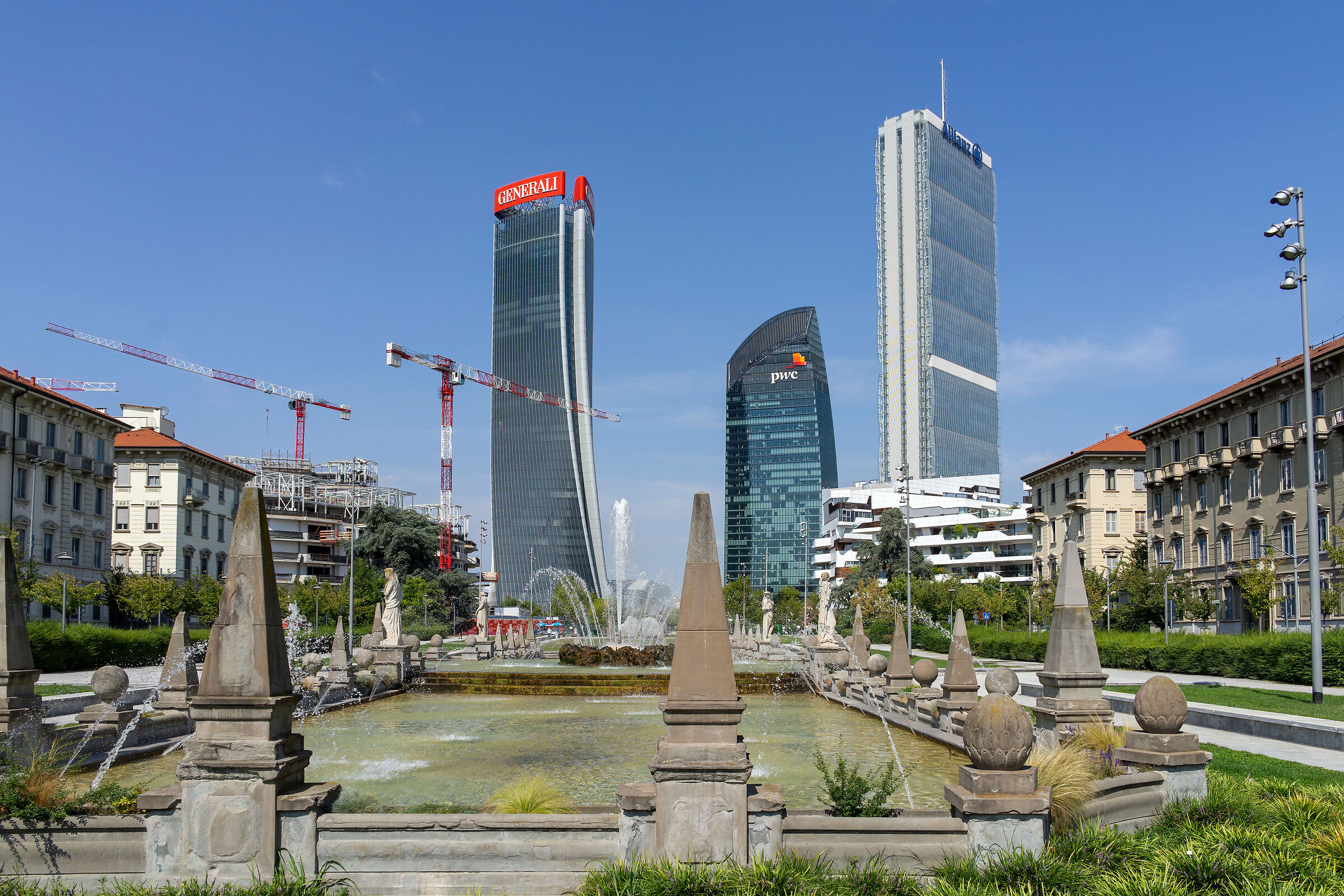 Three Towers seen by Caesar