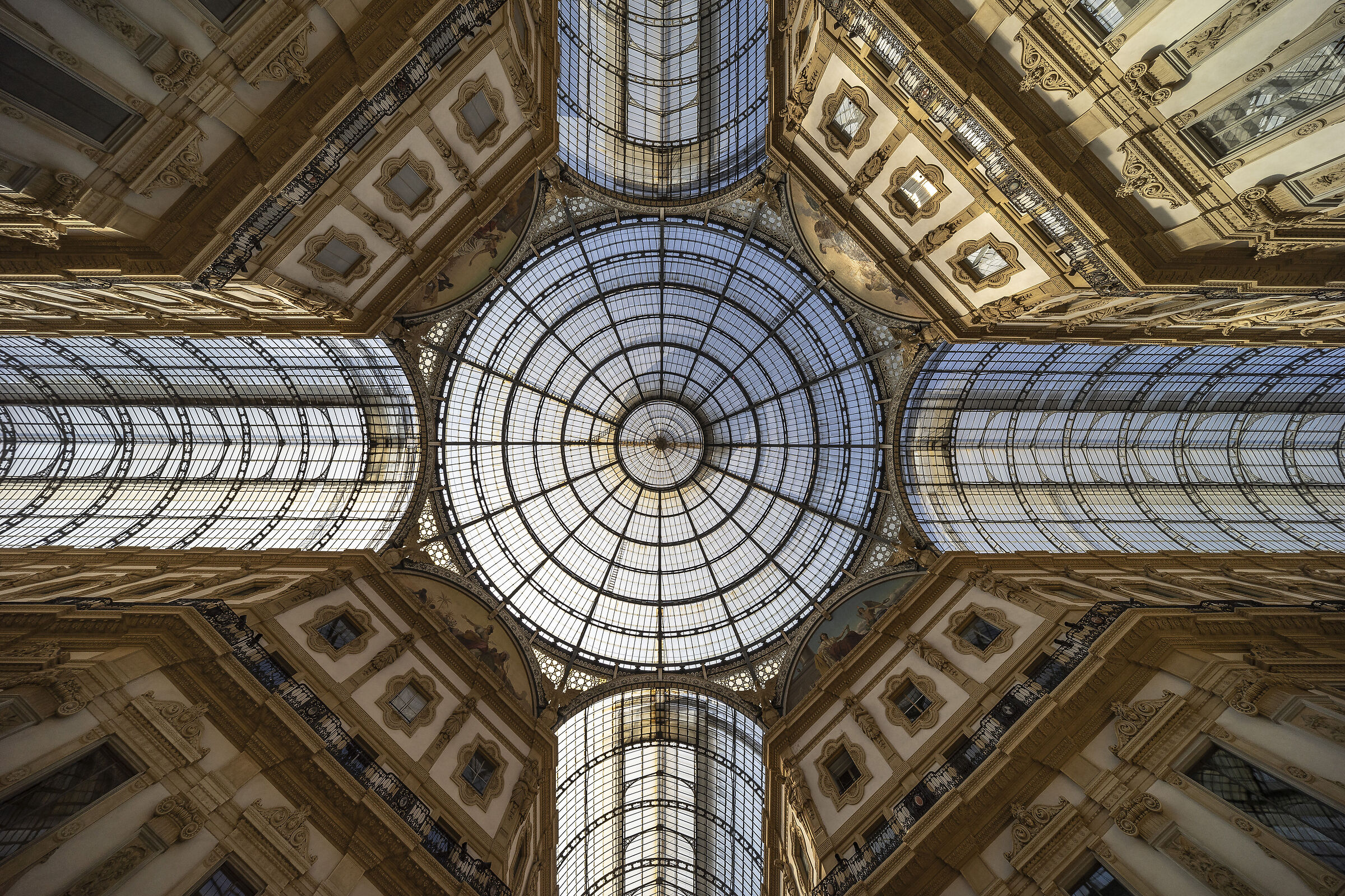 Galleria Vittorio Emanuele II - 3 September 2021, 11:34