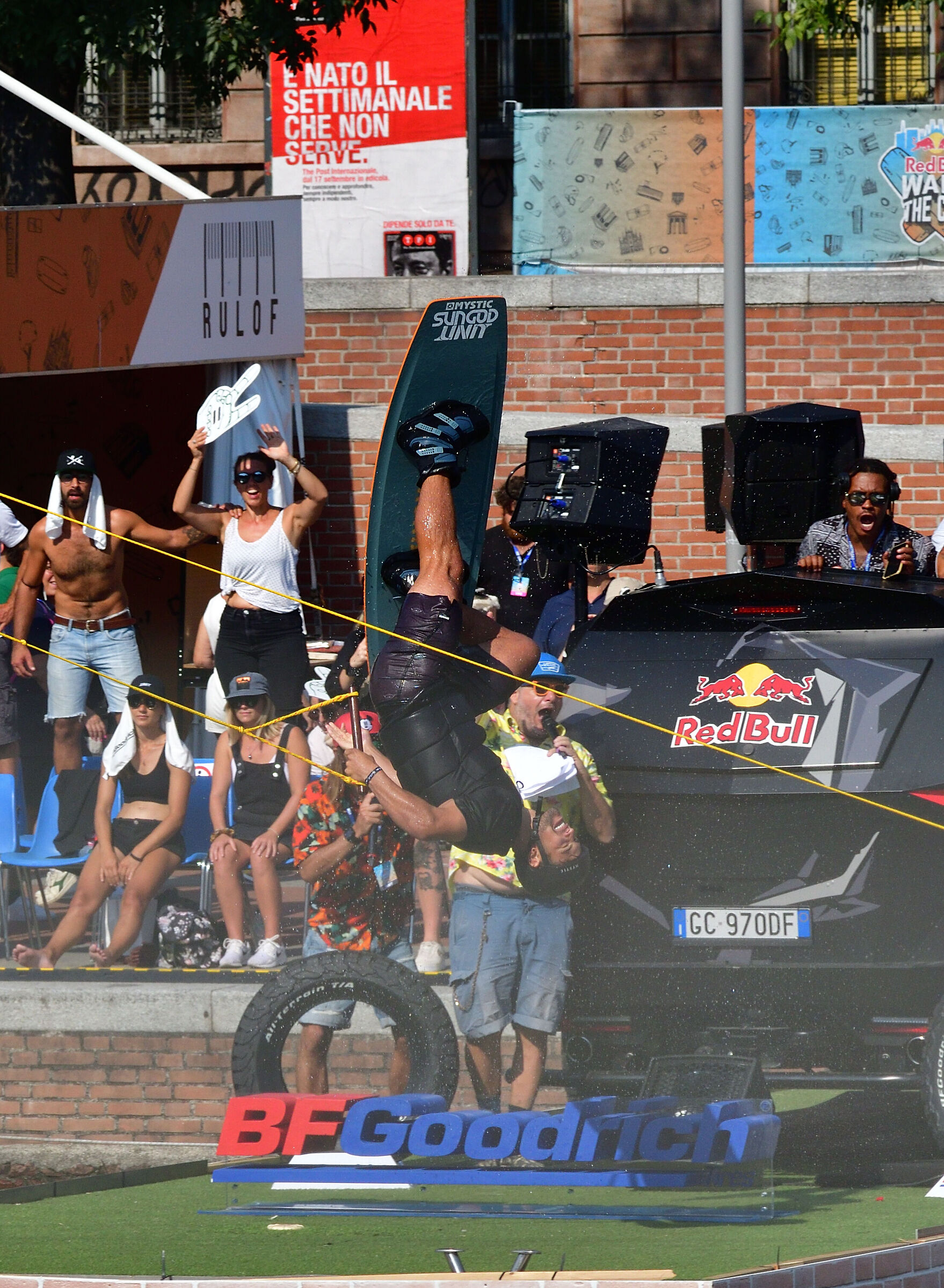 Wakeboard Red Bull Milano