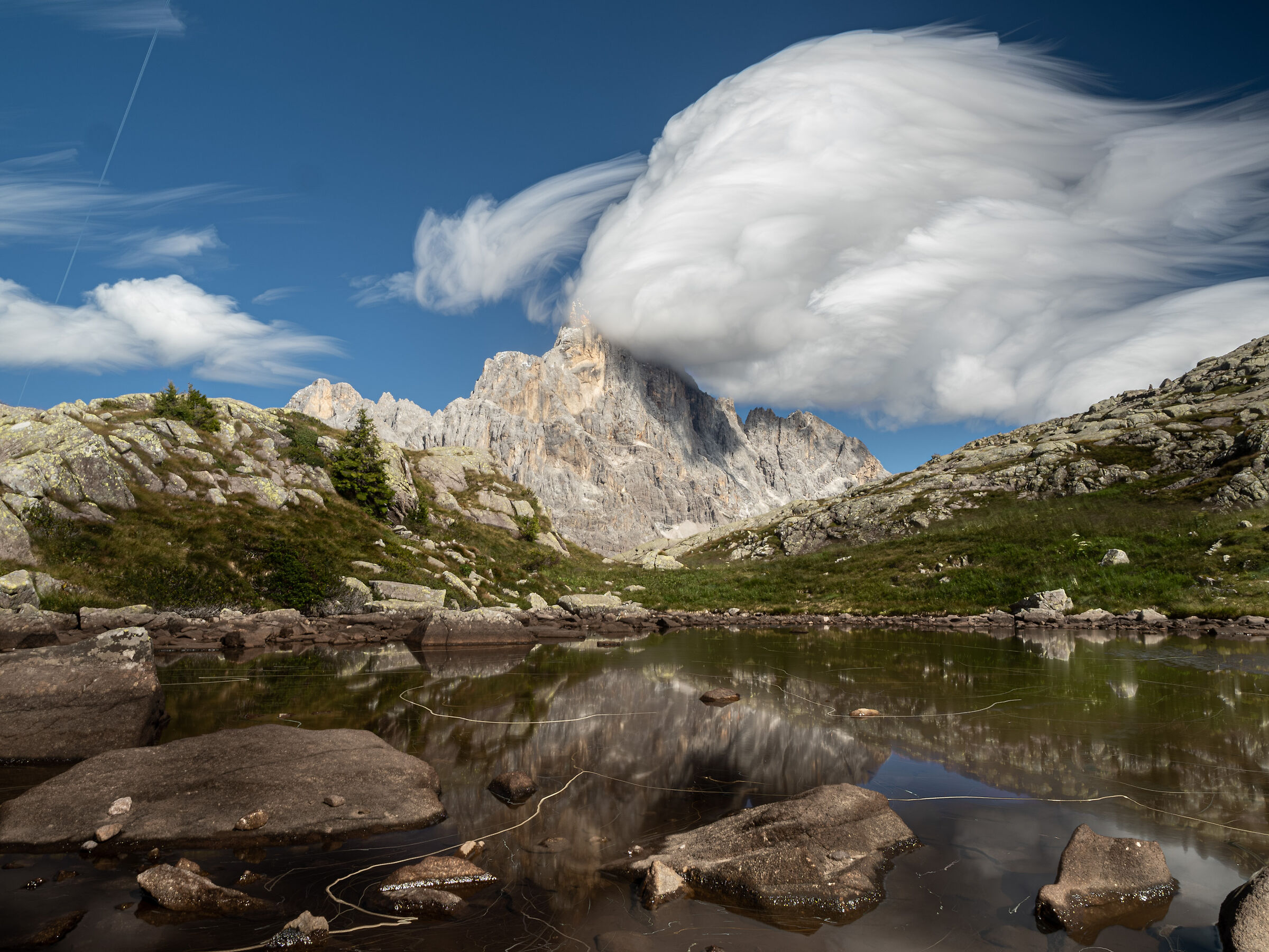 la testa tra le nuvole