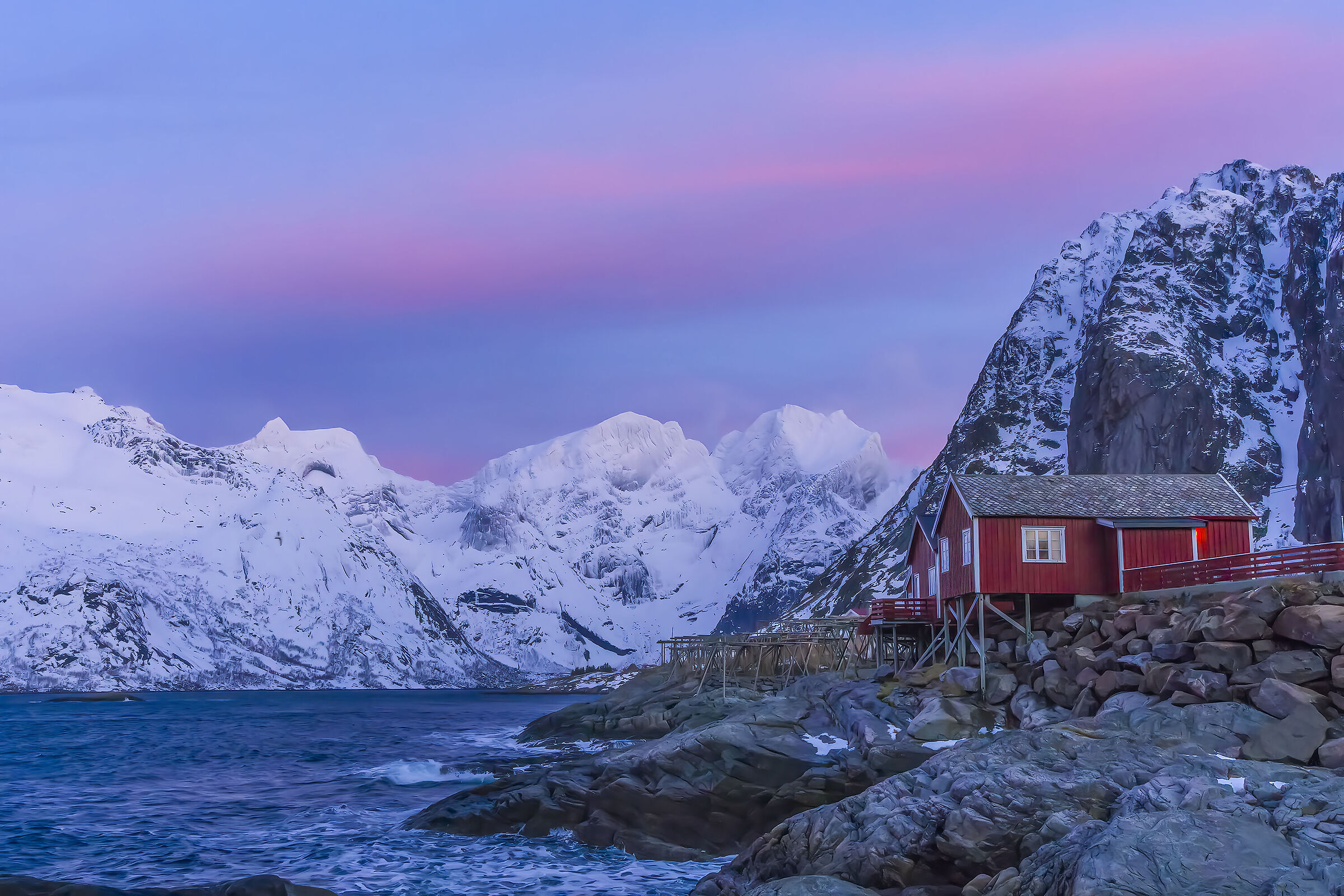 Hamnoy Lofoten , pink dawn