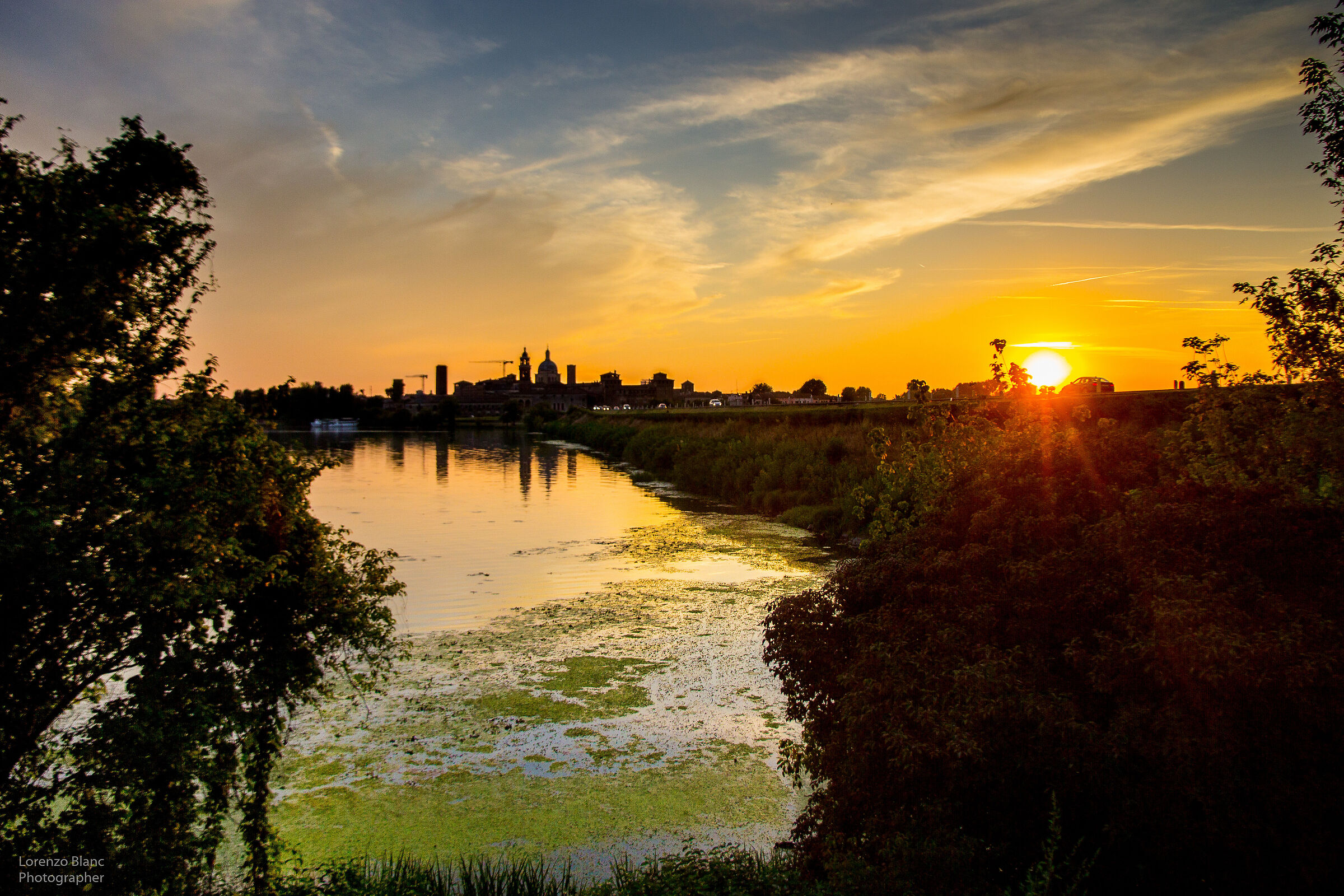 Mantova al tramonto