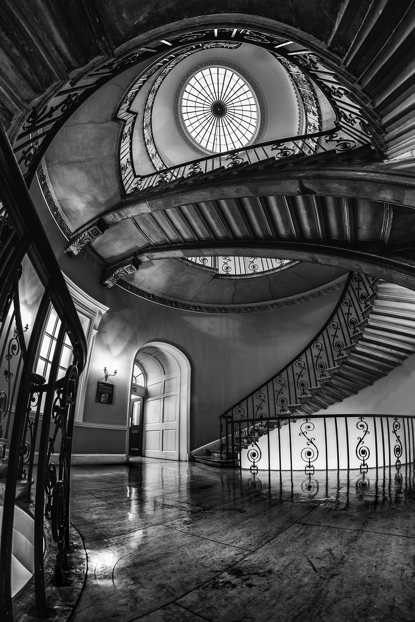 Nelson staircase