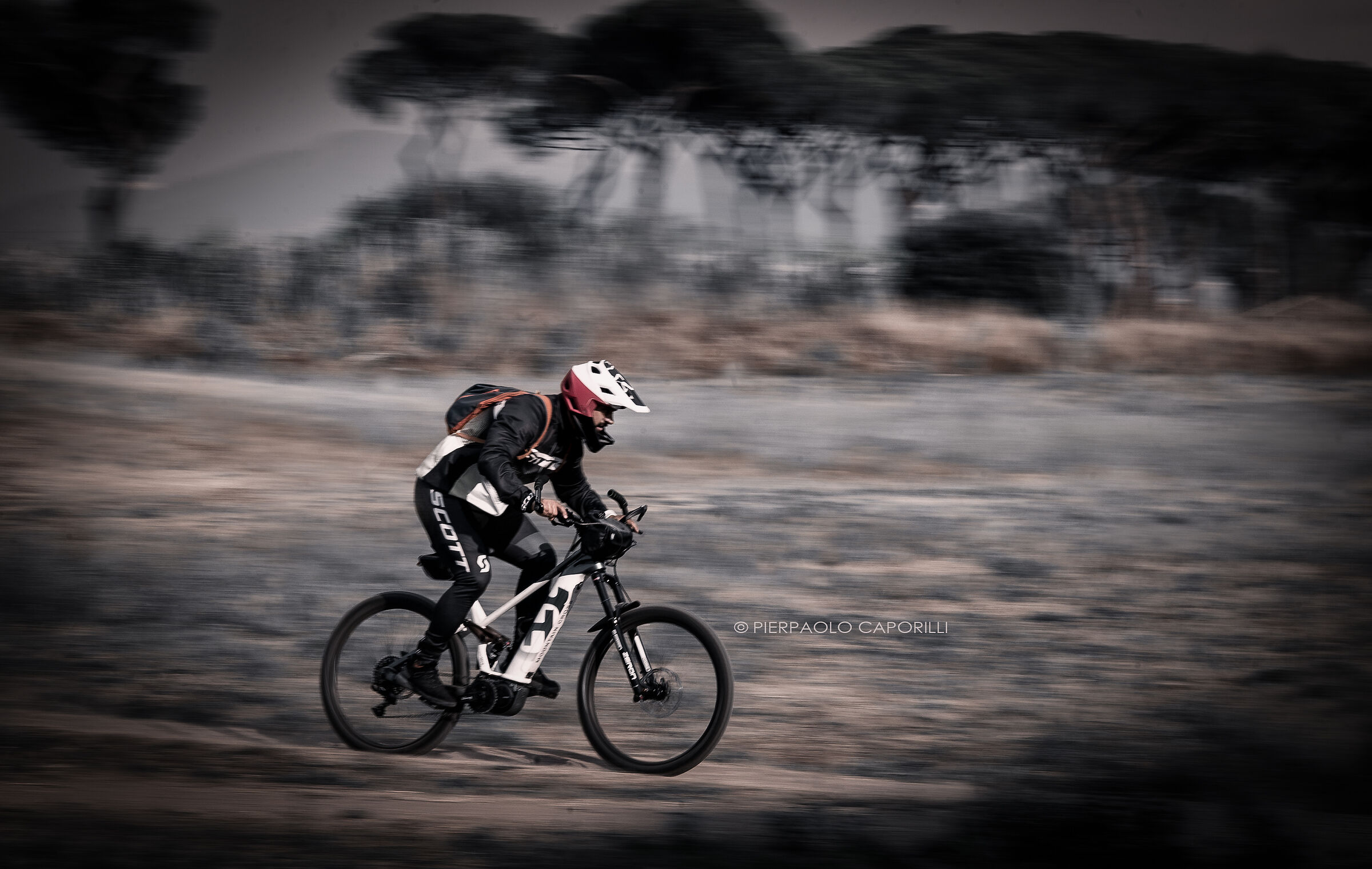 Luigi e Electric Bike Husquarna