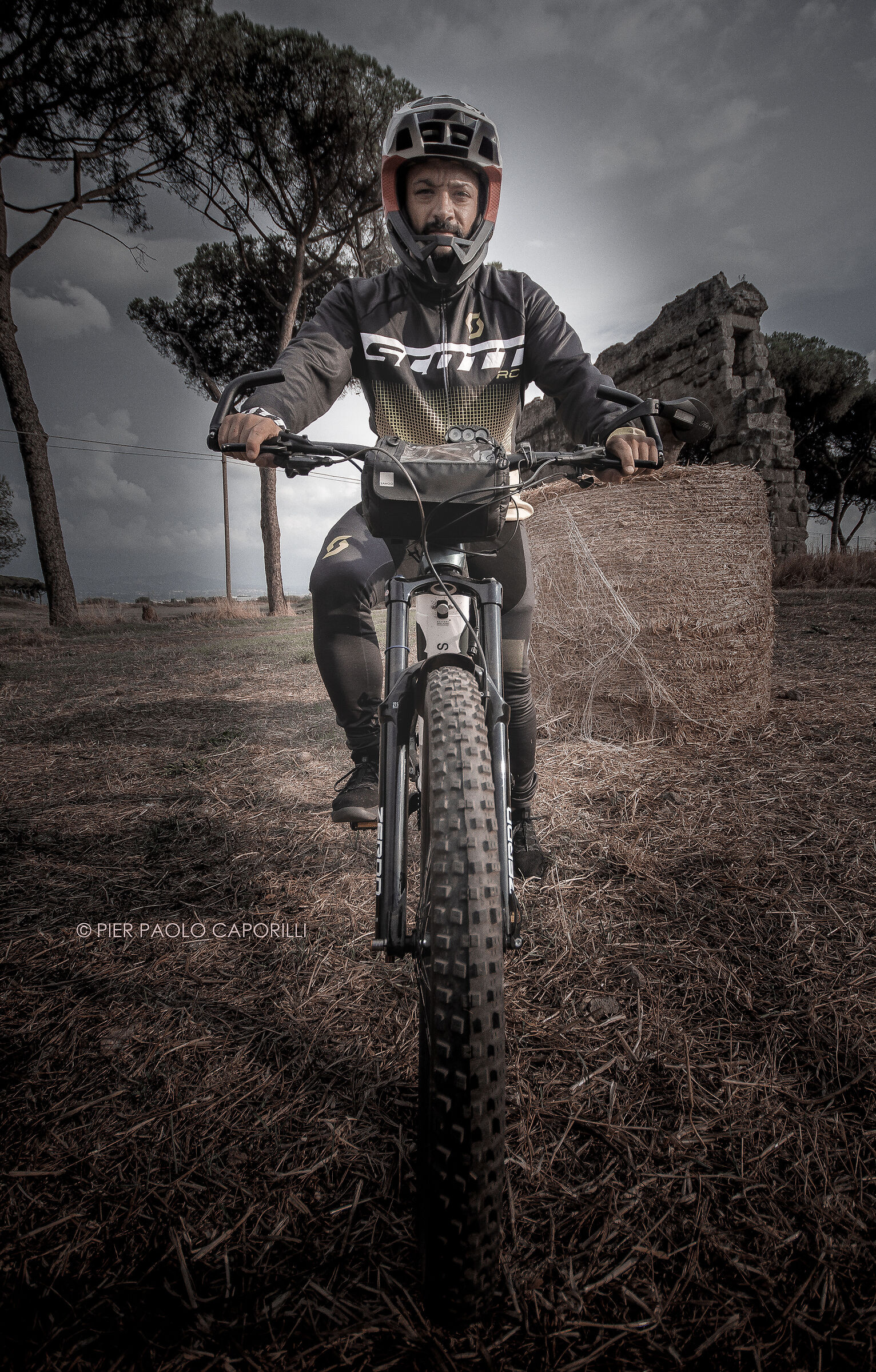 Luigi e Electric Bike Husquarna