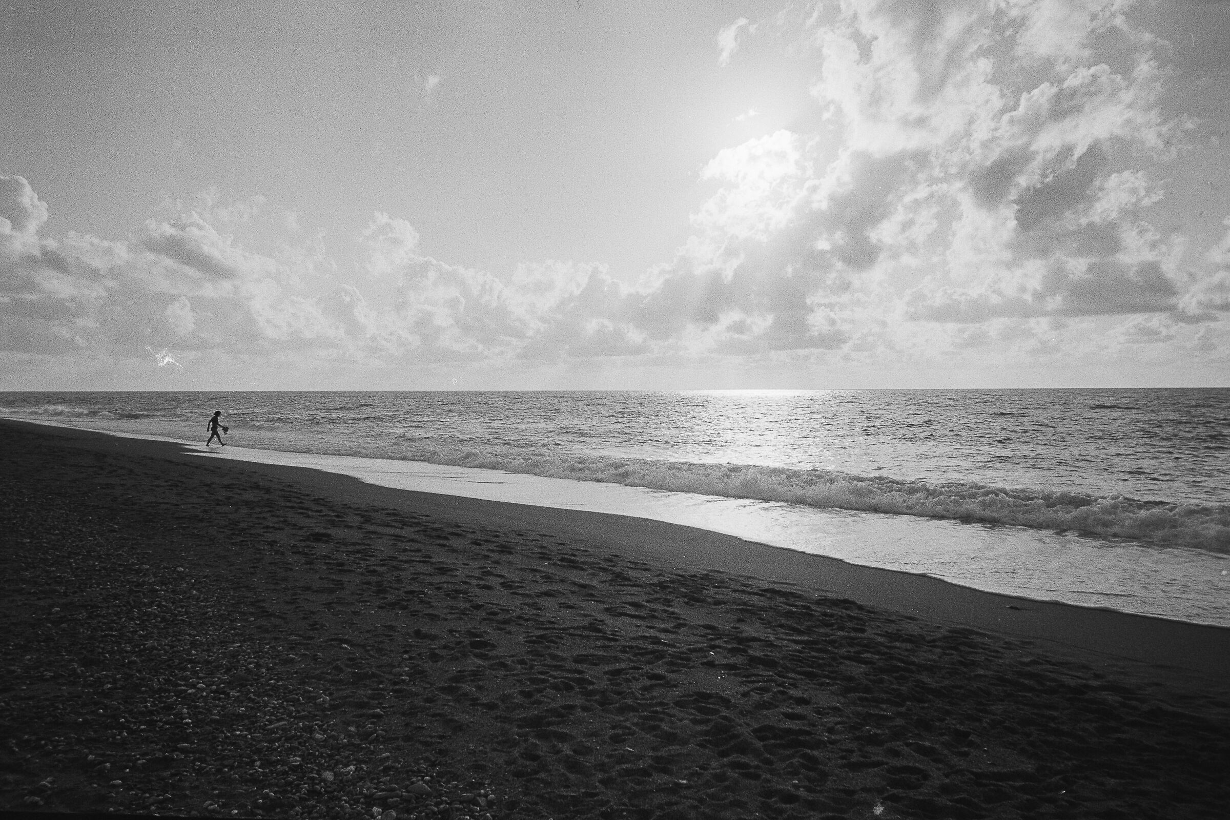 Minolta Riva 75W, Ilford Hp5+, ID11 1-1, Calabria '21