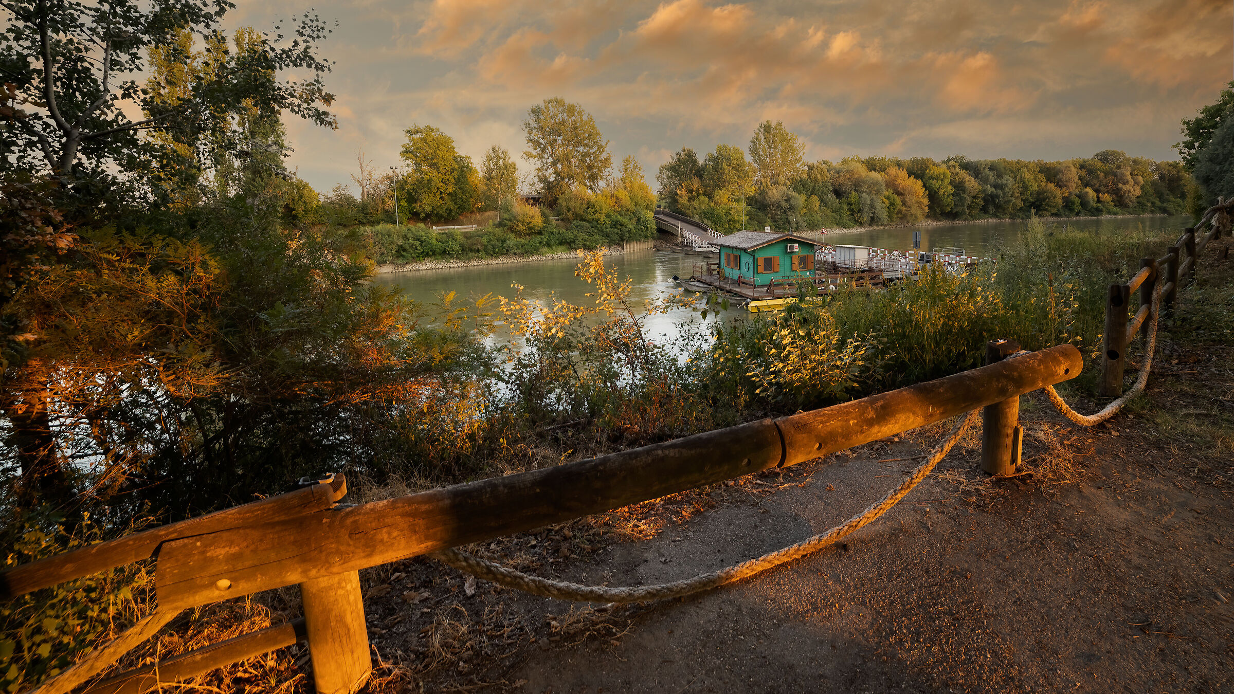 Ponte di barche a Torre d'Oglio (mn)