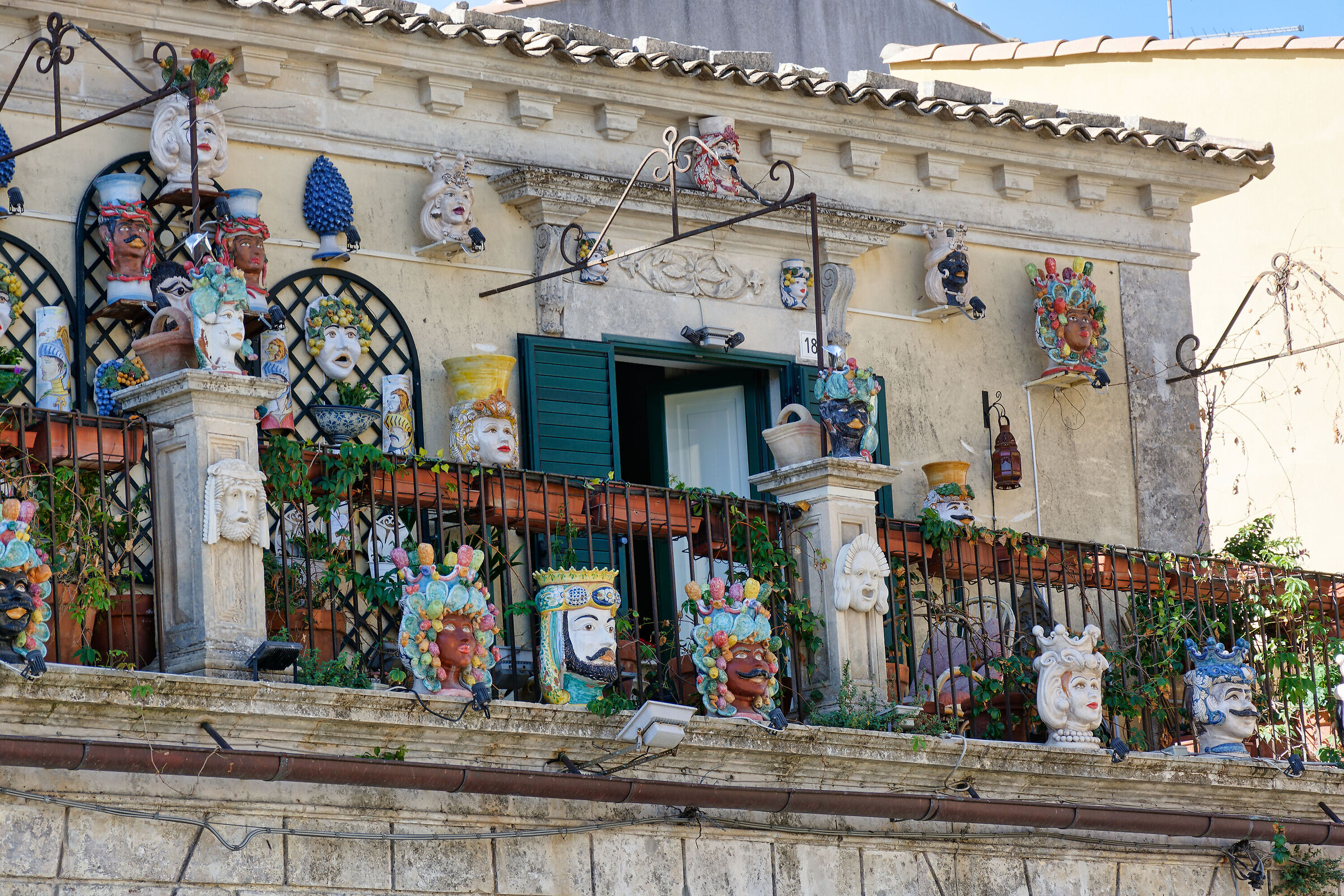 Acreide Palace