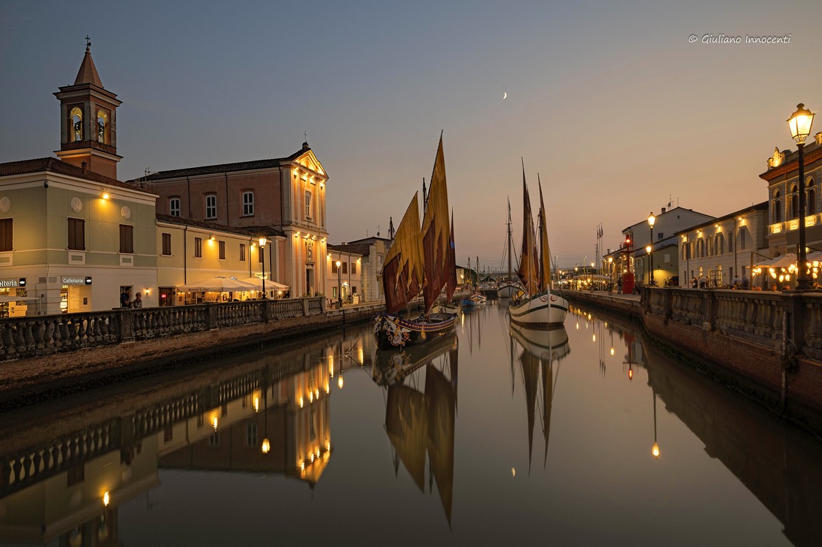 sul far della sera a Porto Canale