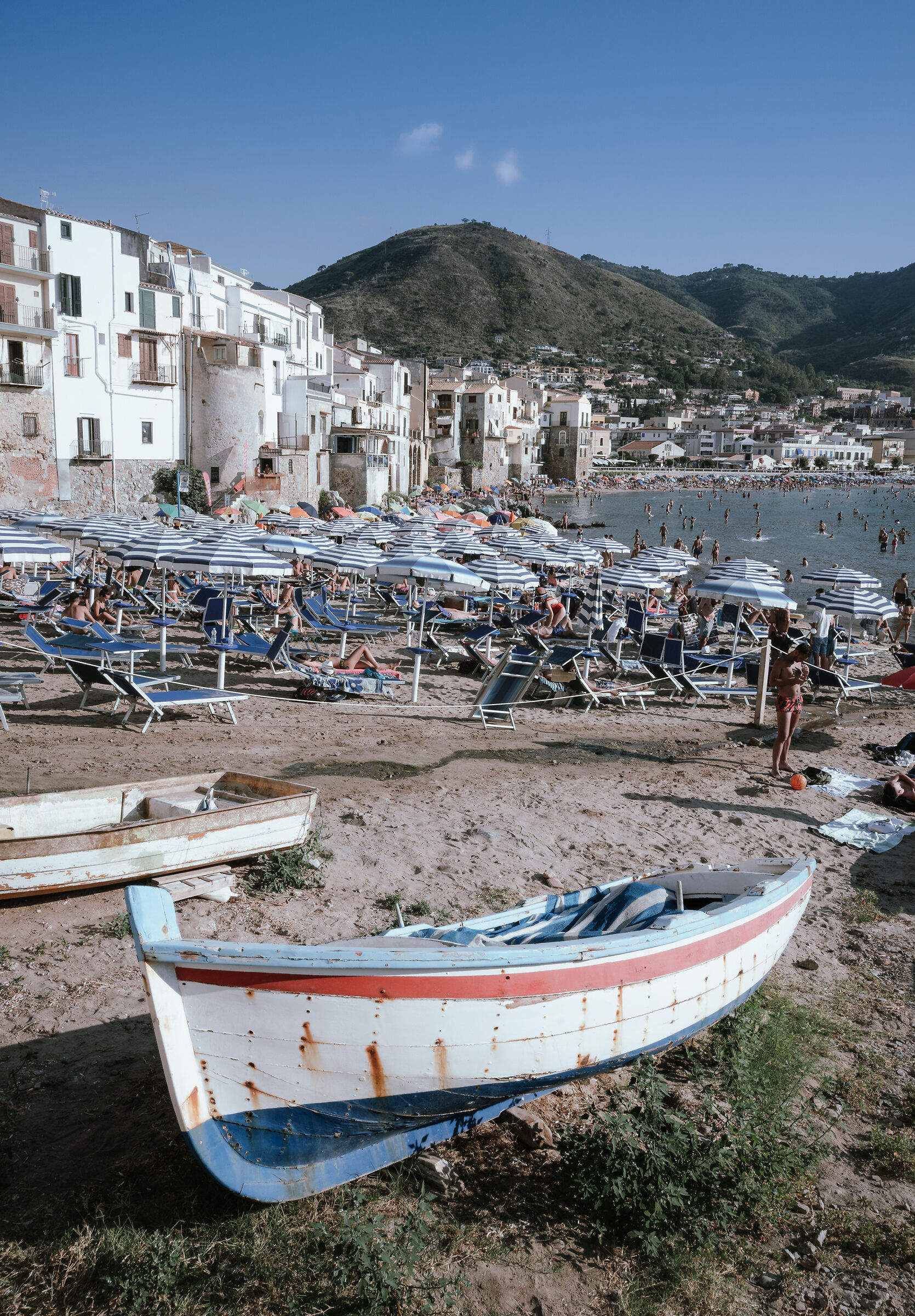 The beach of Molo - Cefalù
