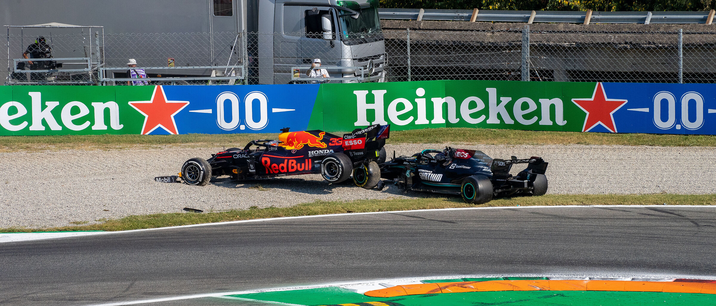 Verstappen VS Hamilton Crash