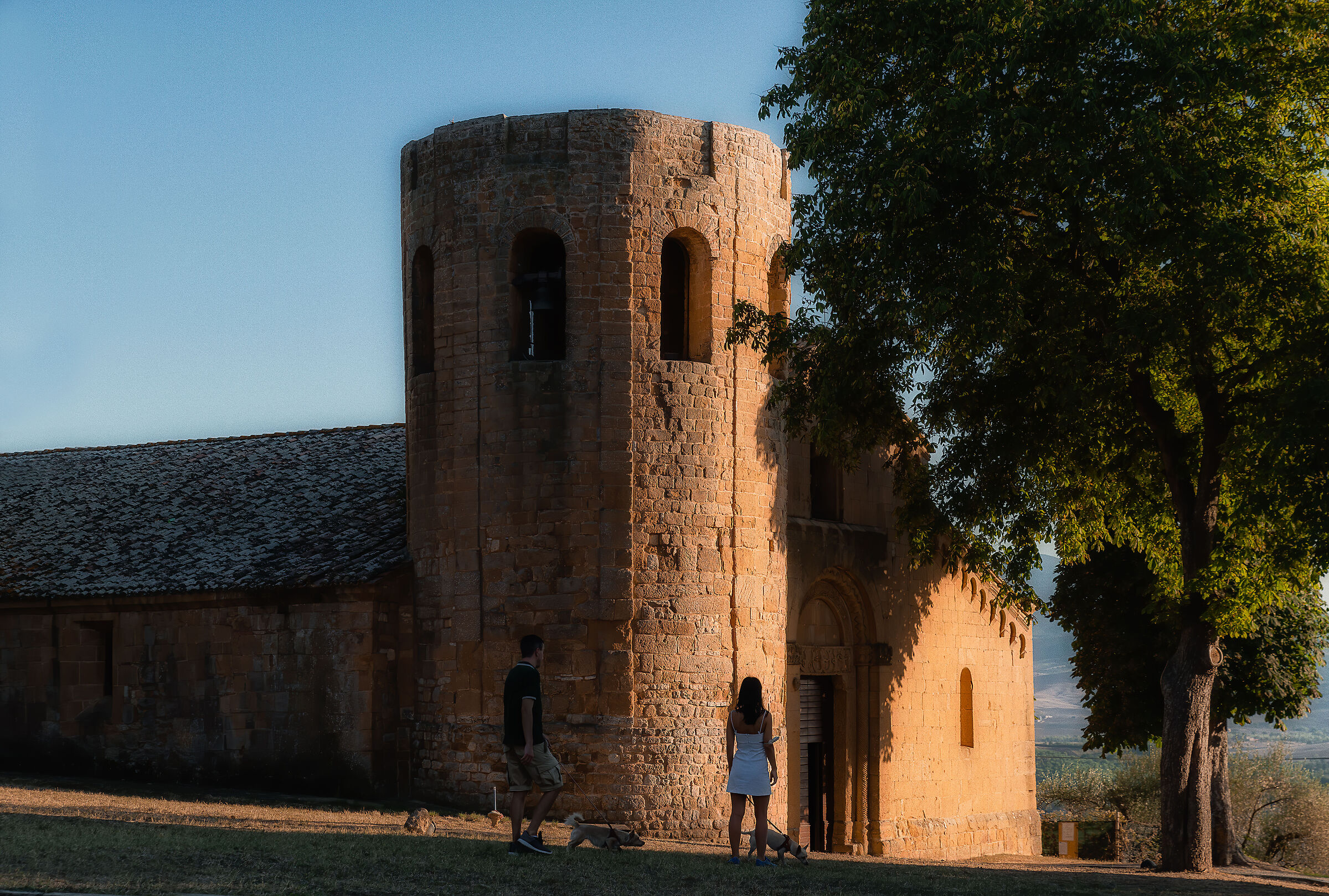 chiesa vicinanze pienza(si)