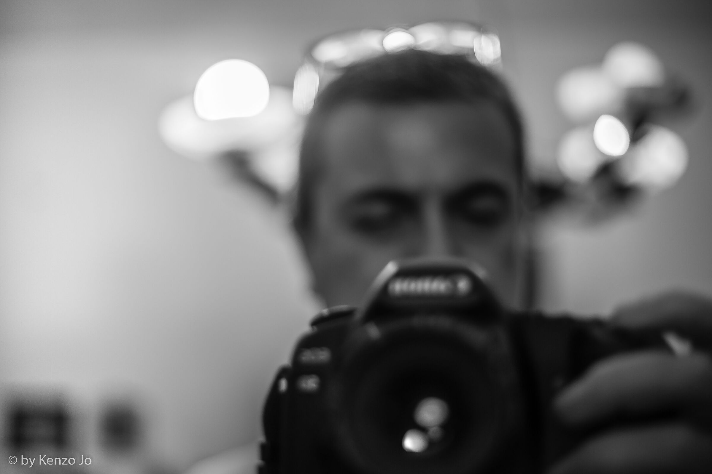 Autoritratto fuori fuoco