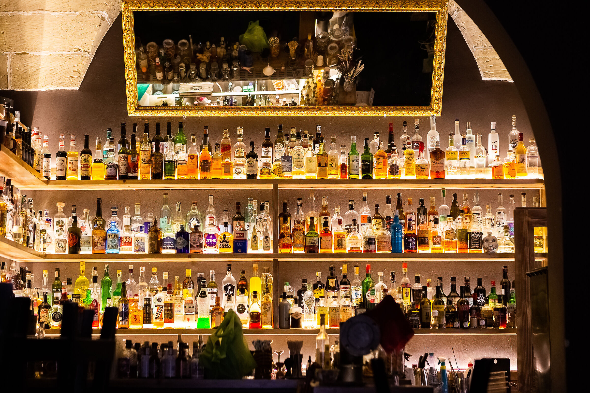 To the drinkers... nothing is missing!