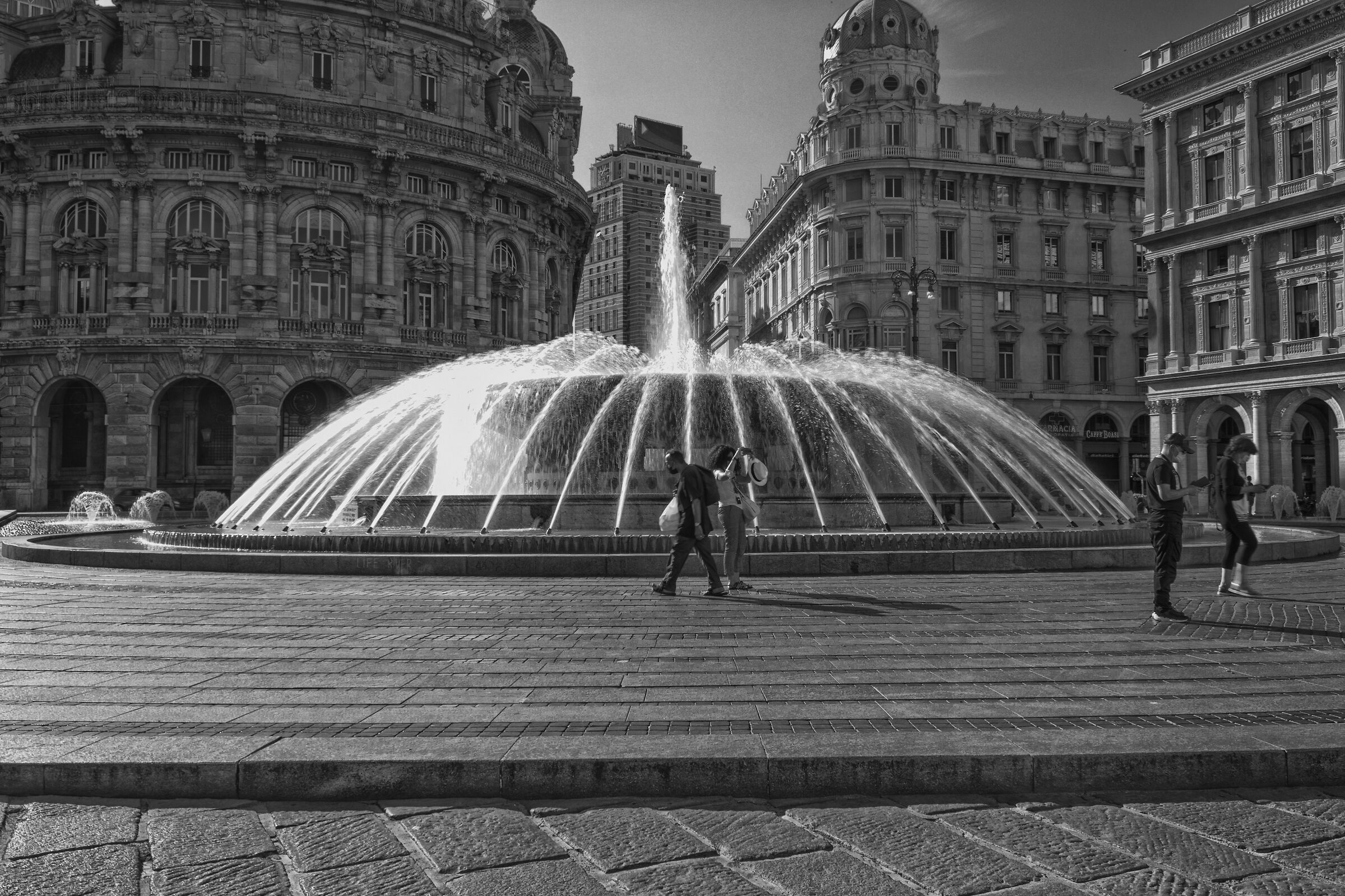 Genova Piazza Deffe 3 su 4