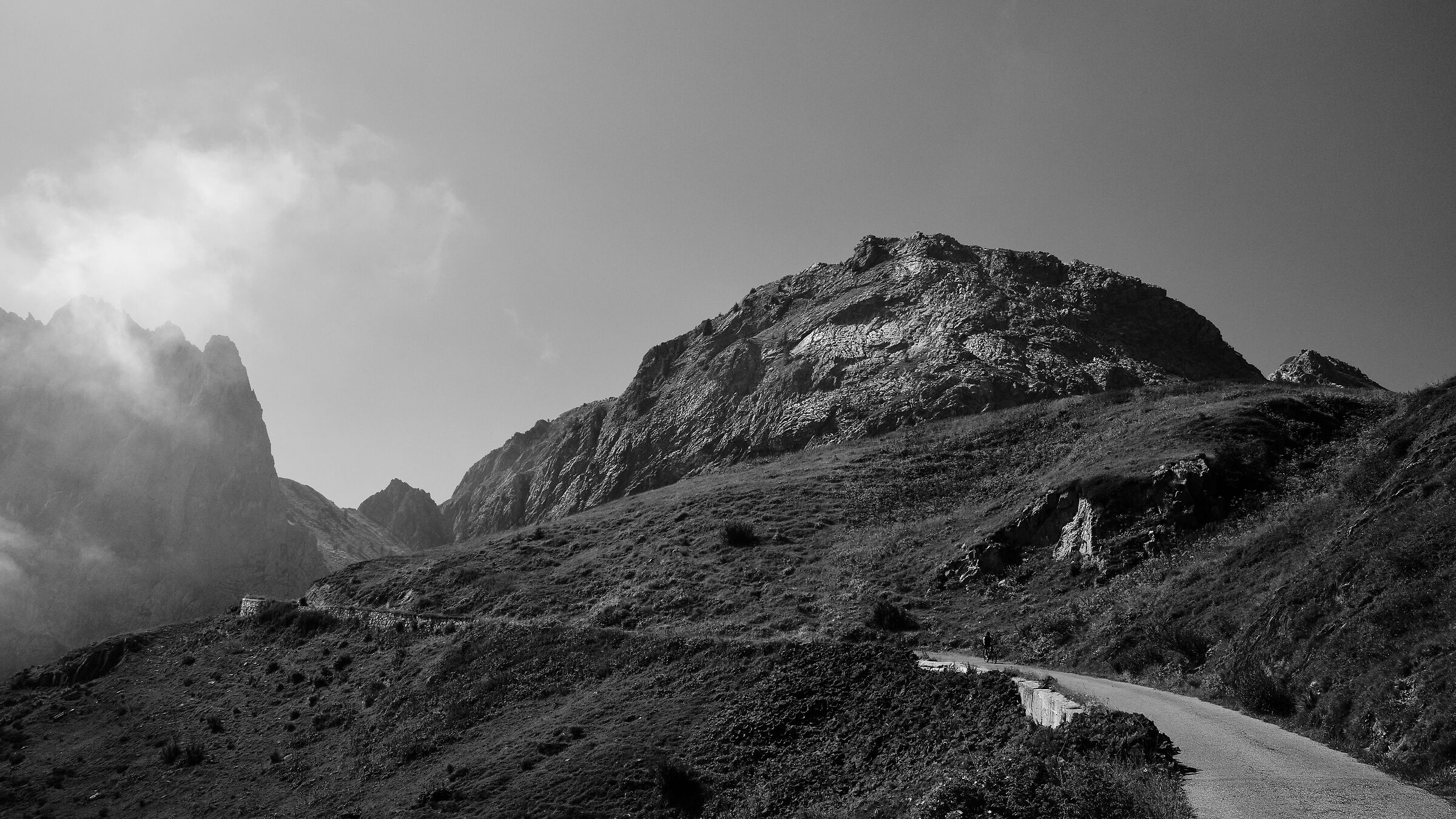 Towards the Fauniera hill