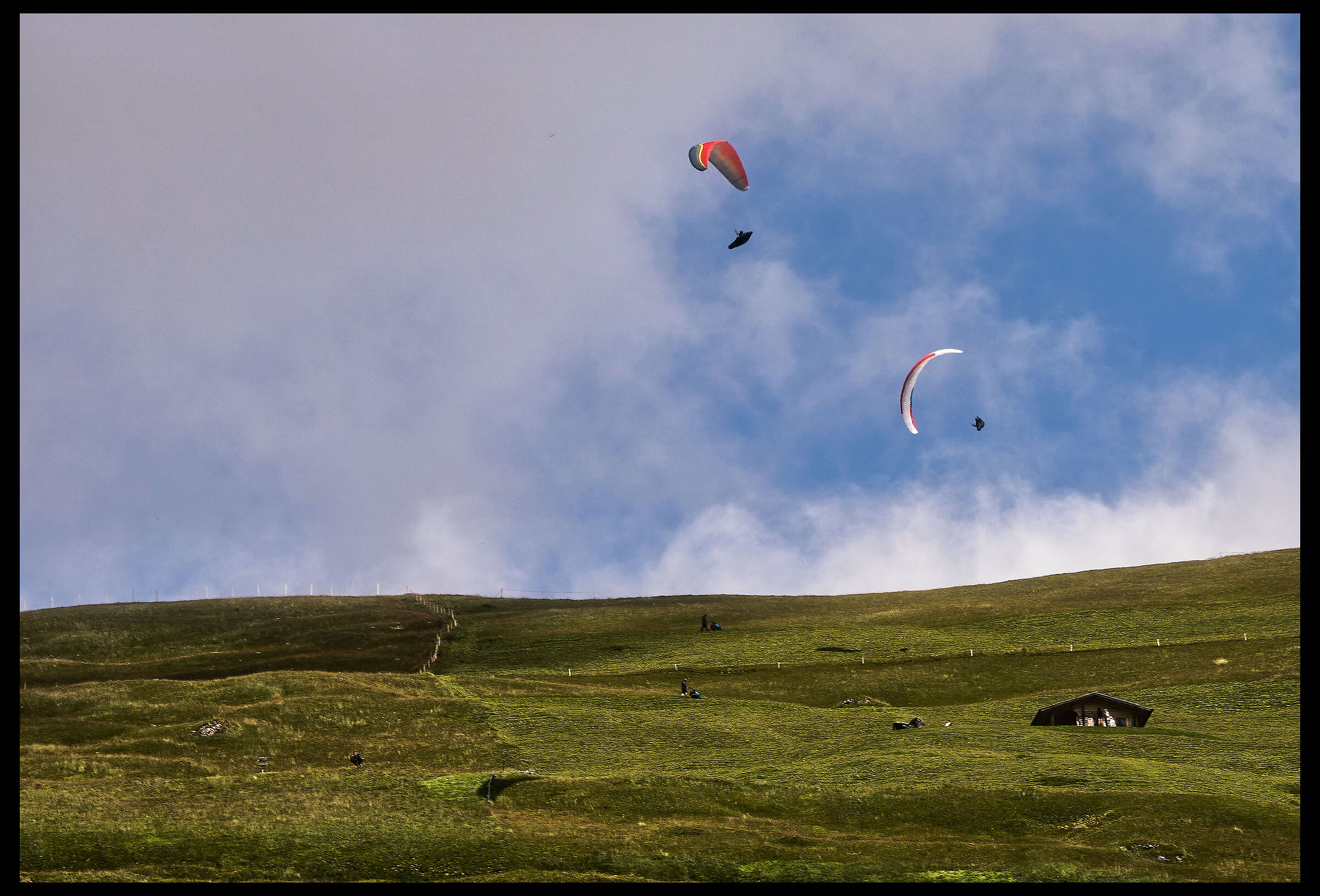 Paragliding on the Seceda