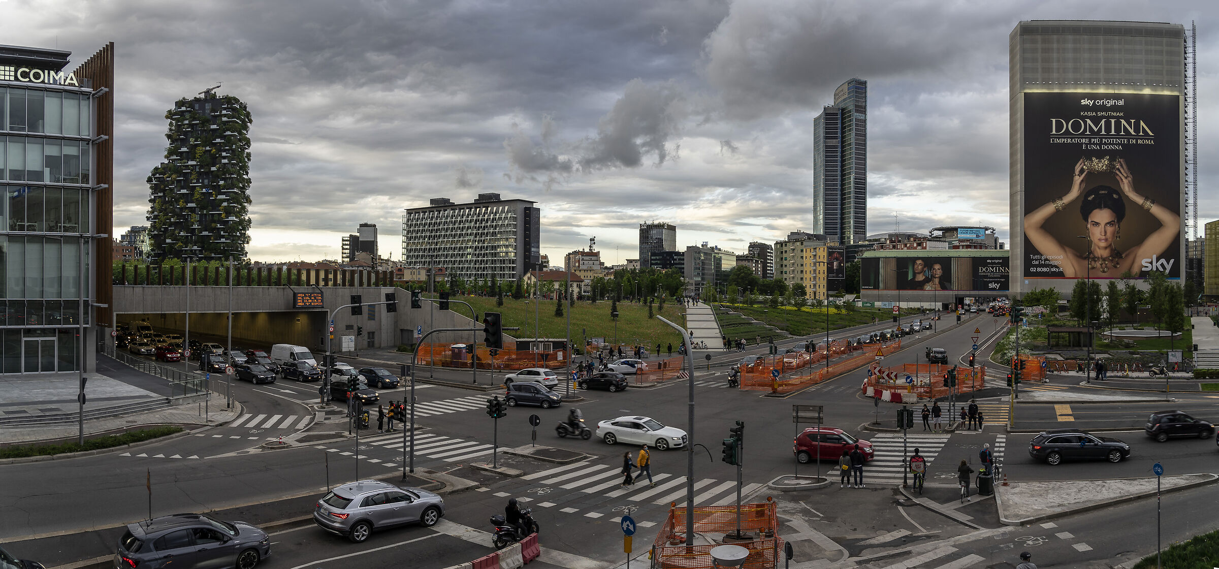 Library of trees and via Melchiorre Gioia