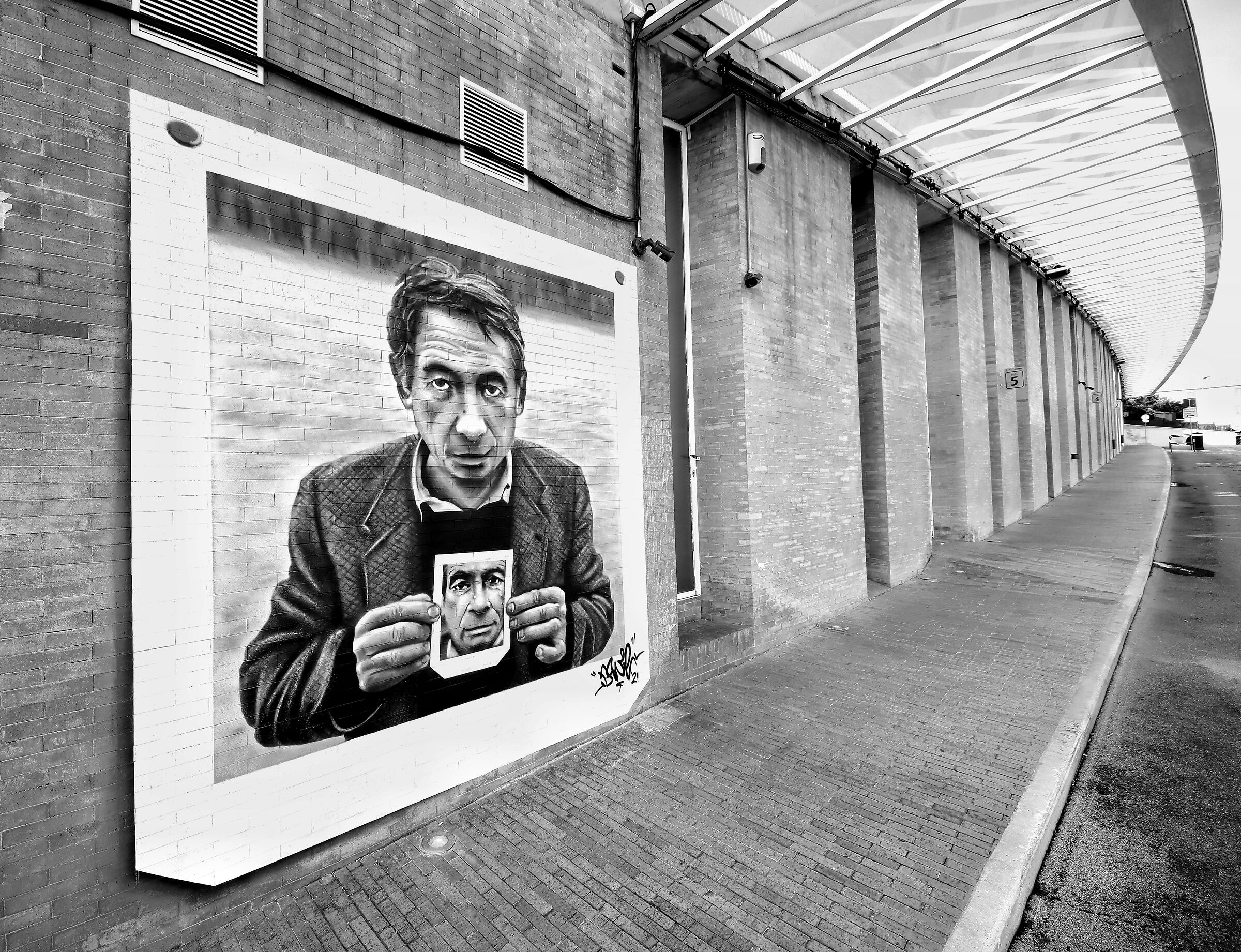 Murales Mario Dondero