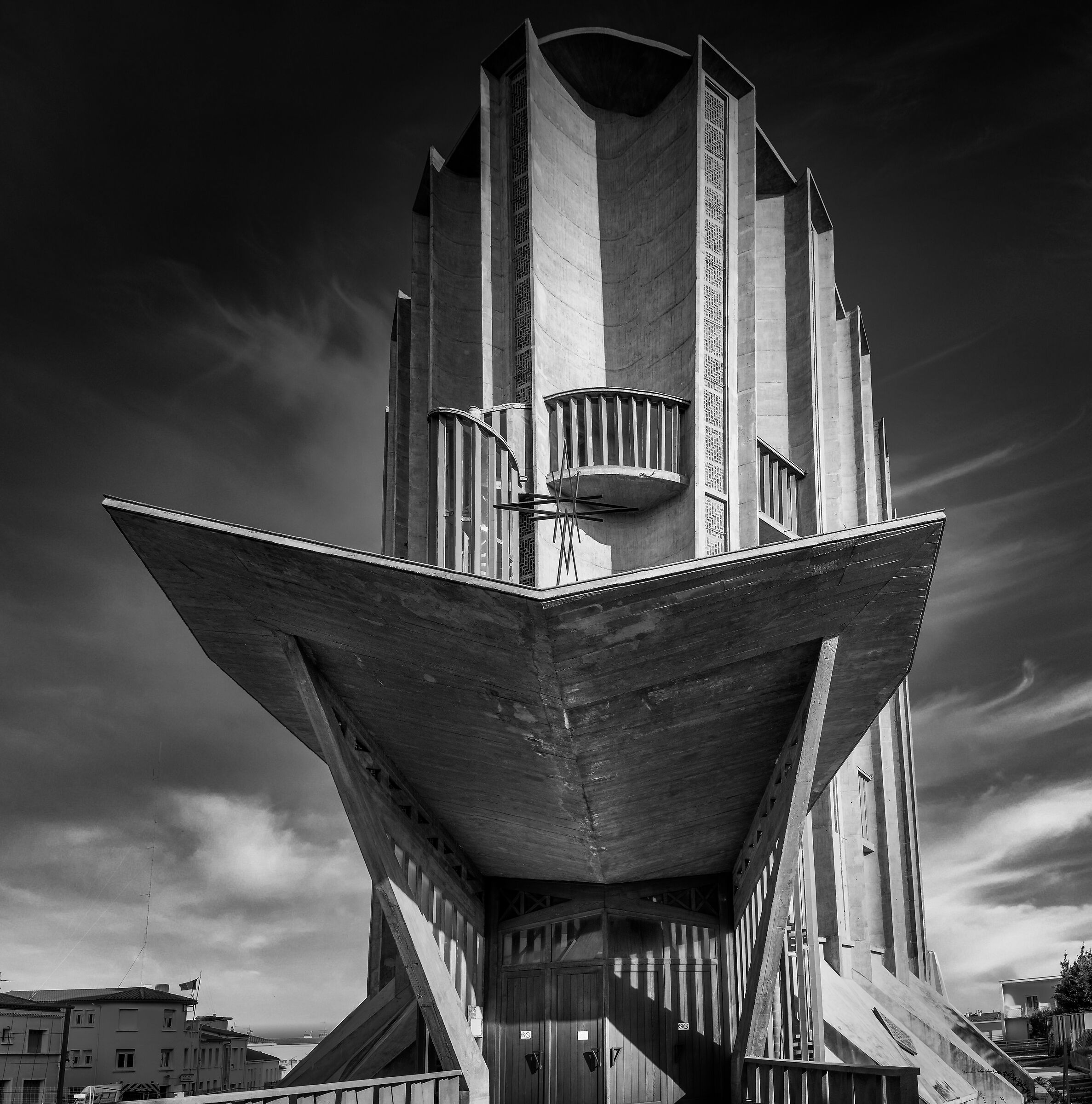 Notre-Dame de Royan 1955 BW