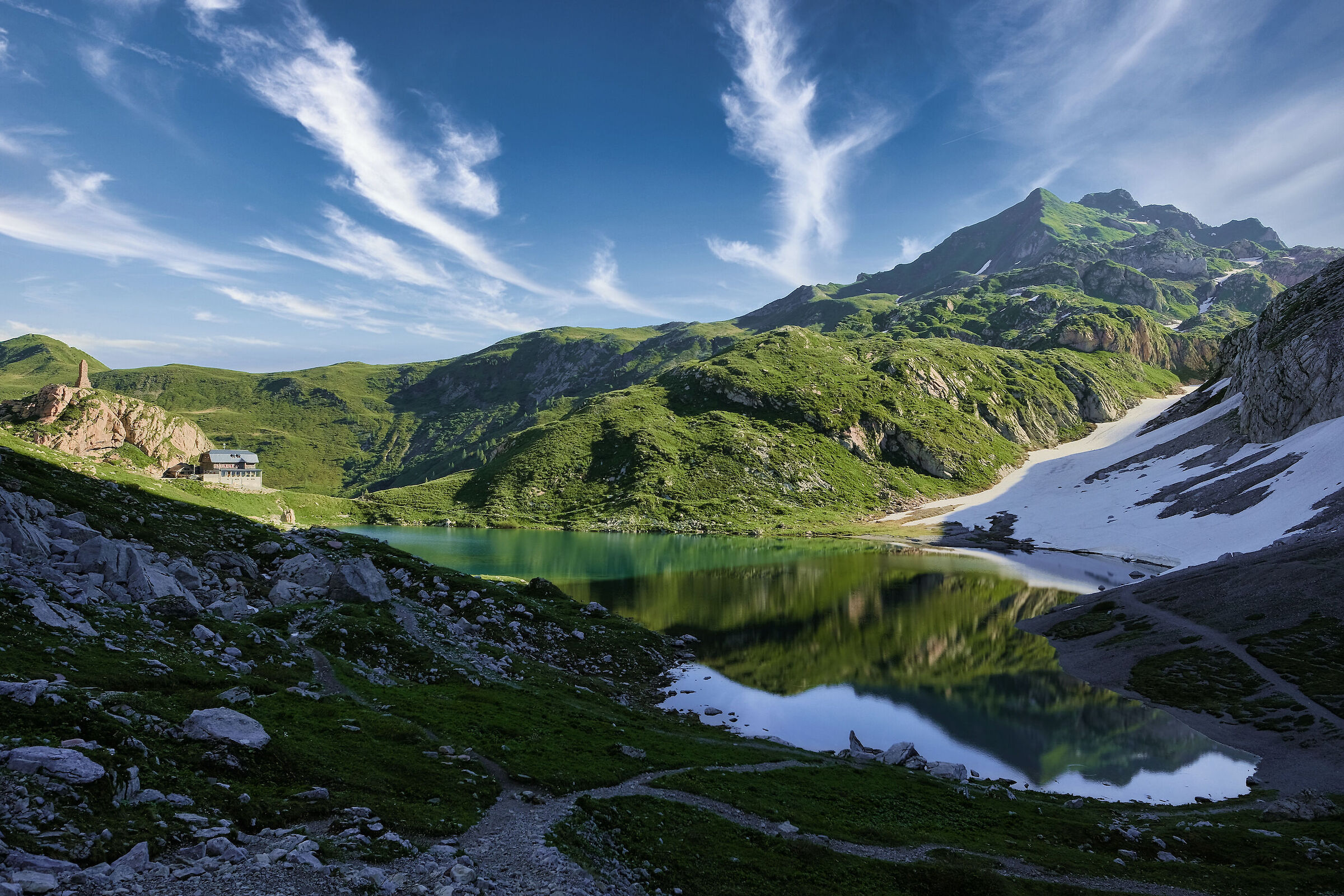 Lago Volaia