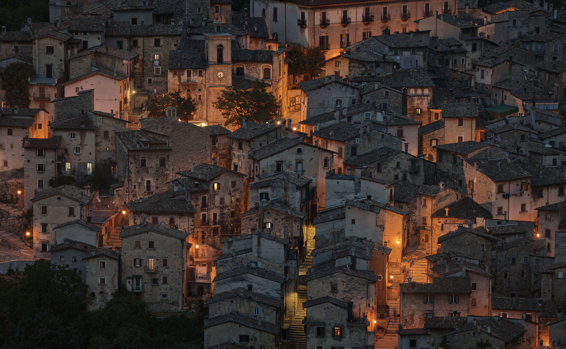 Scanno by night