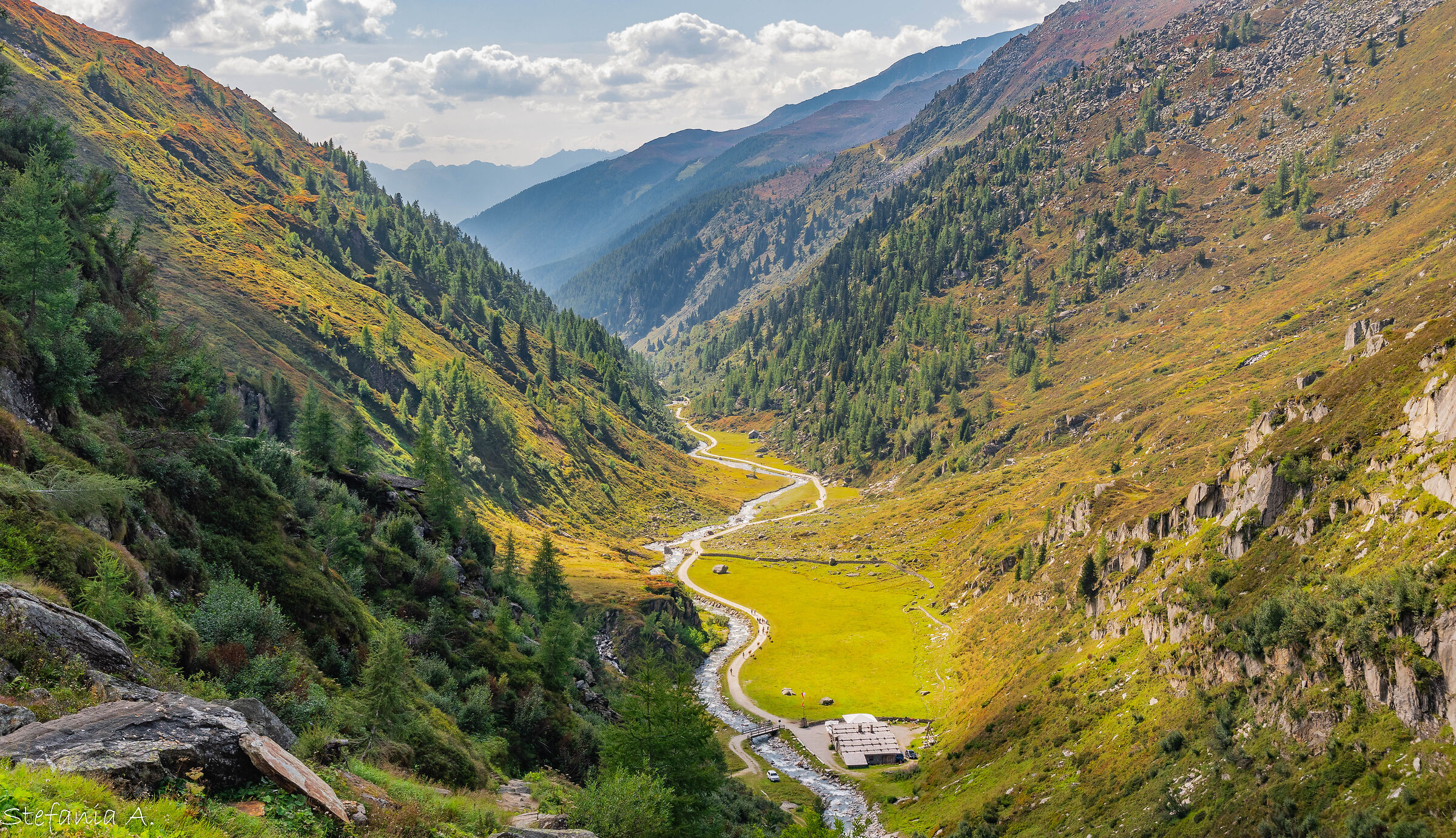 Verso il Rifugio Tridentina(Valle Aurina)