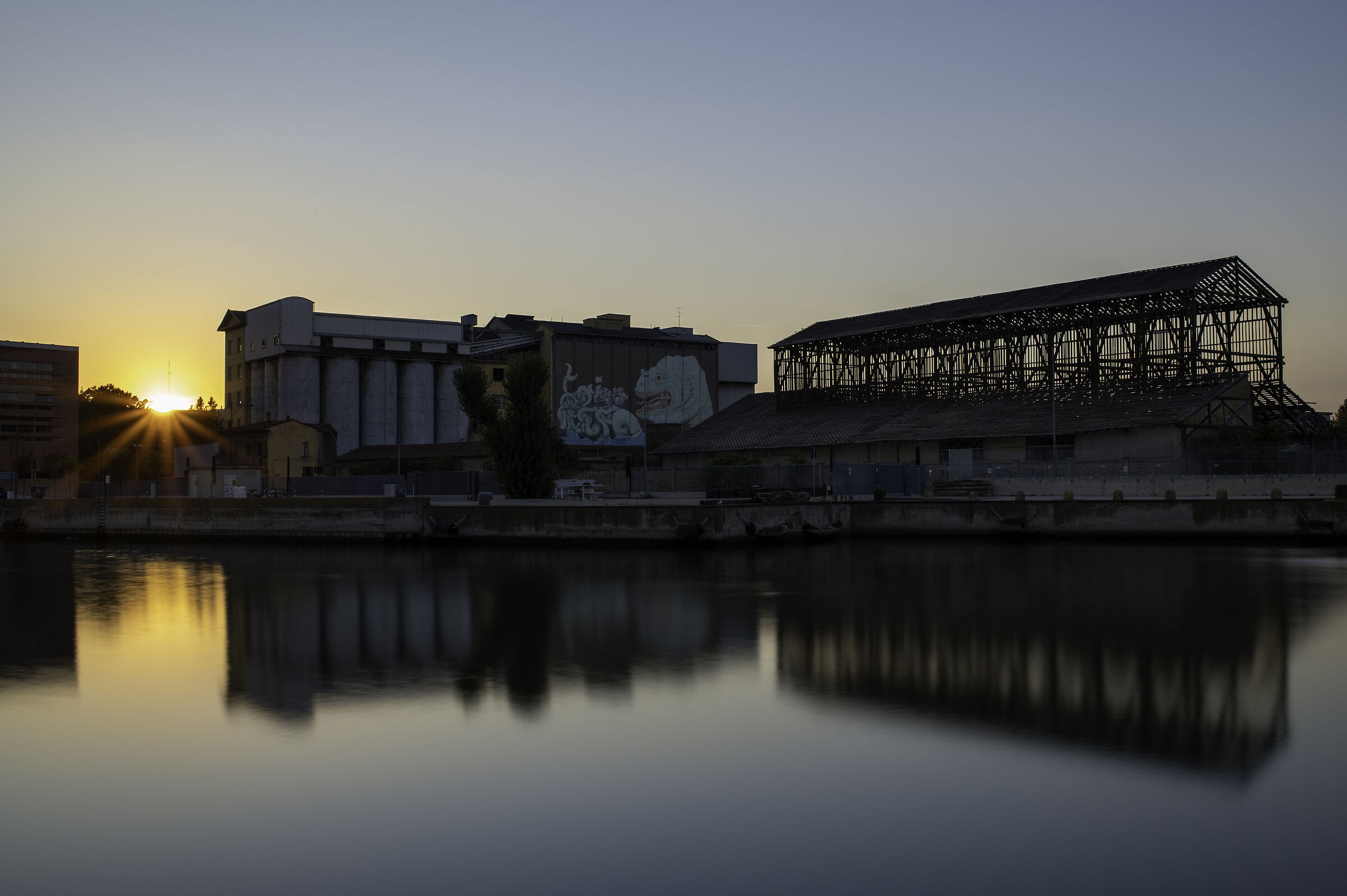 Darsena di Ravenna al tramonto