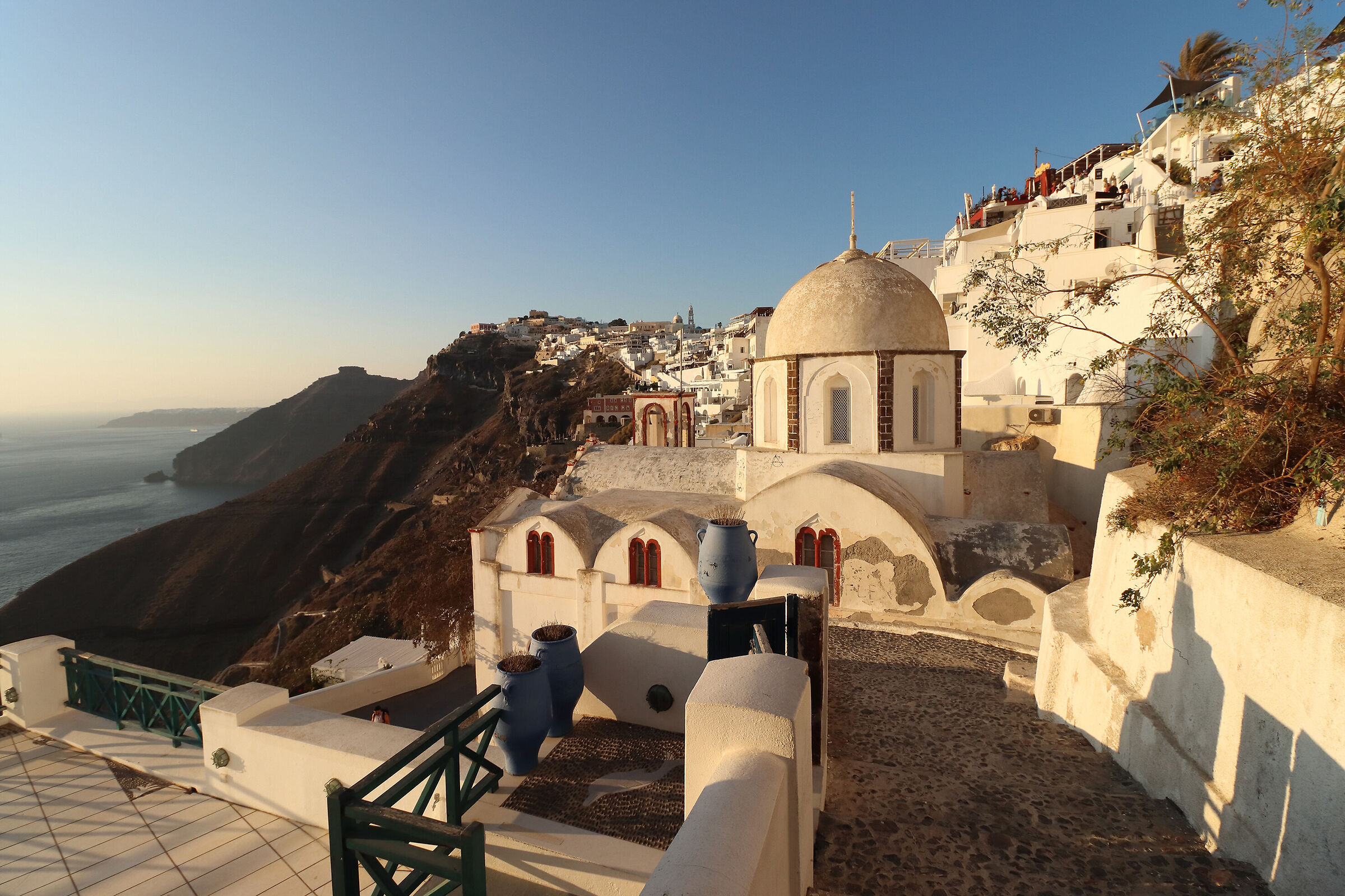 M I L O S - fira / Santorini path