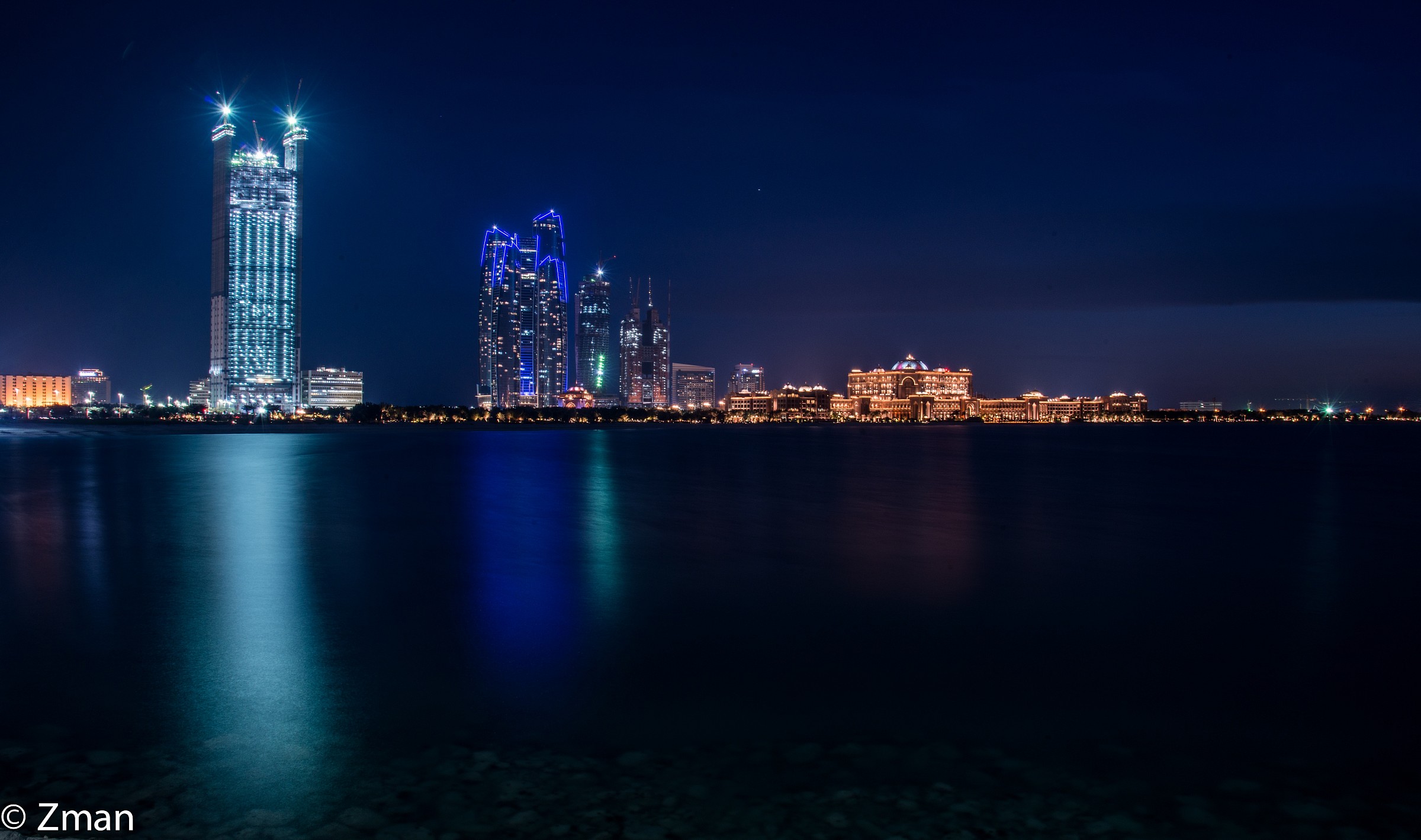 La Conferenza Palace Hotel, ADNOC e Etihad Towers