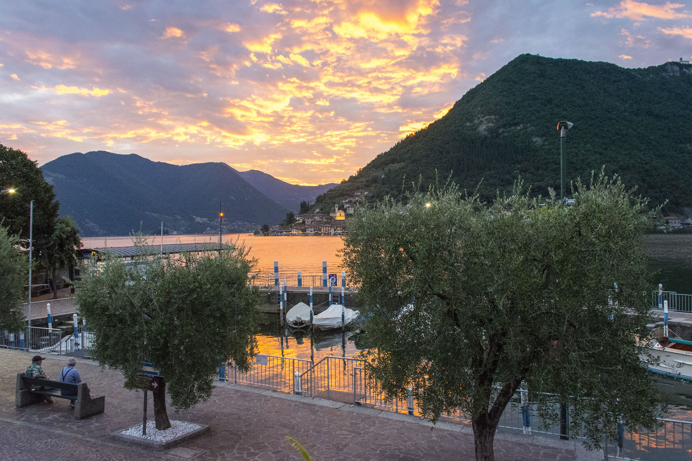 Tramonto visto Montisola