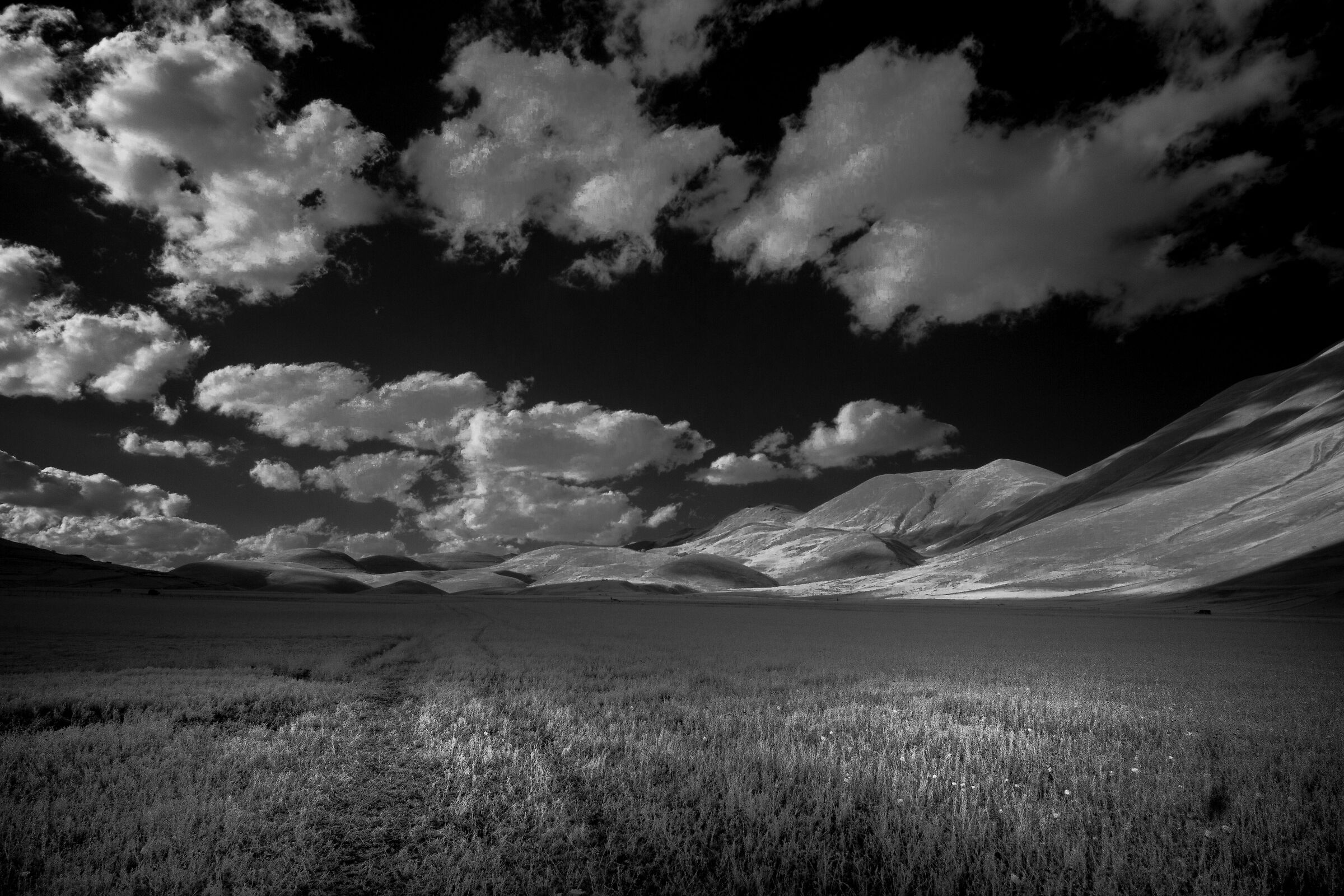 Castelluccio Infrared 1