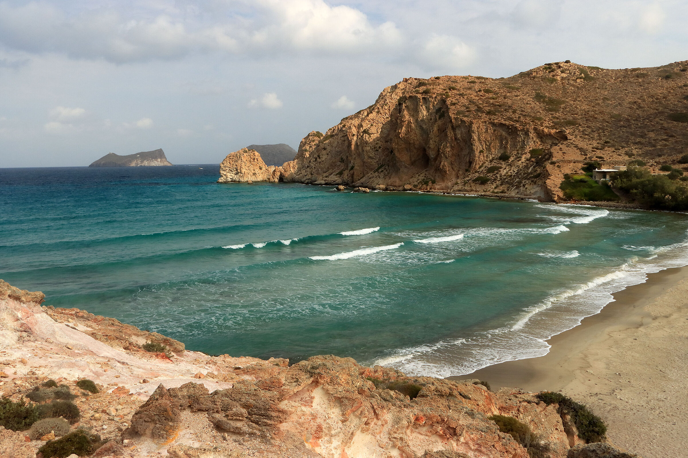 M I L O S - the bay of Plathiena