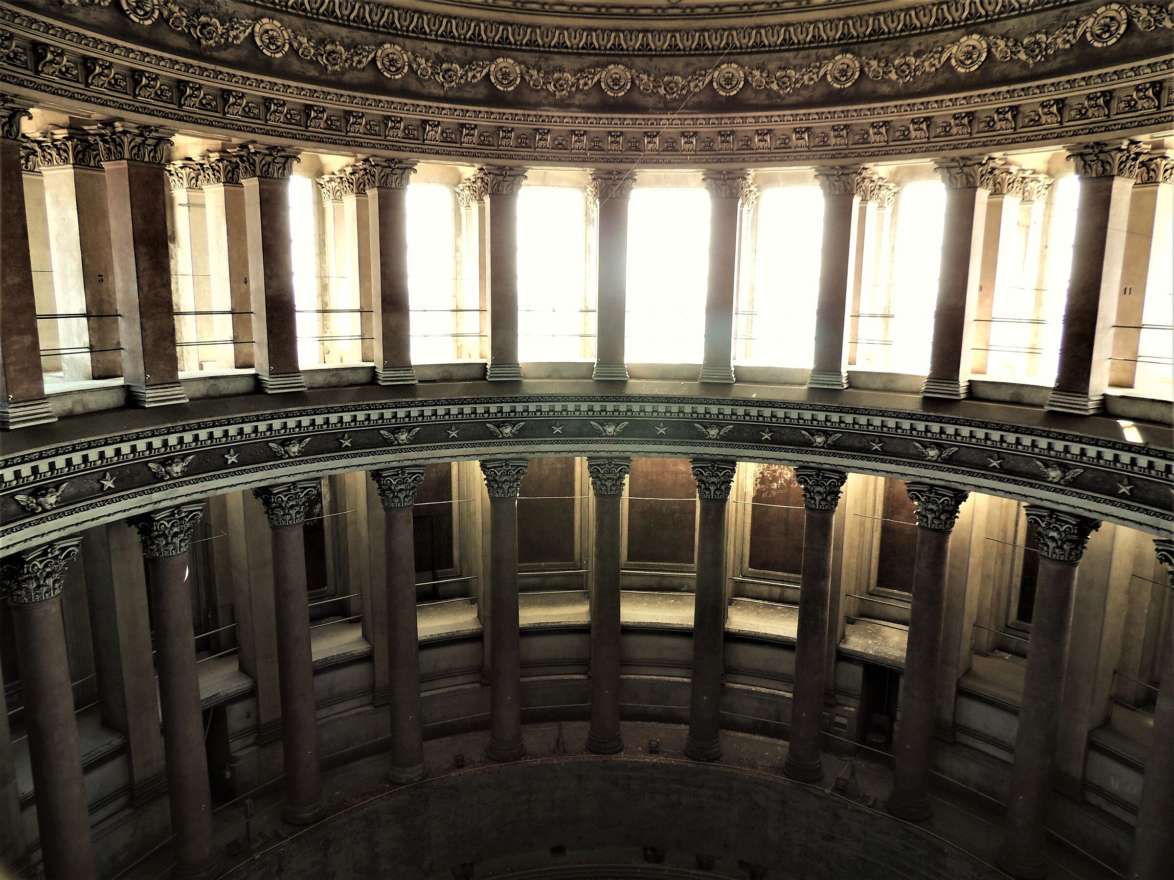 Interno cupola san Gaudenzio Novara