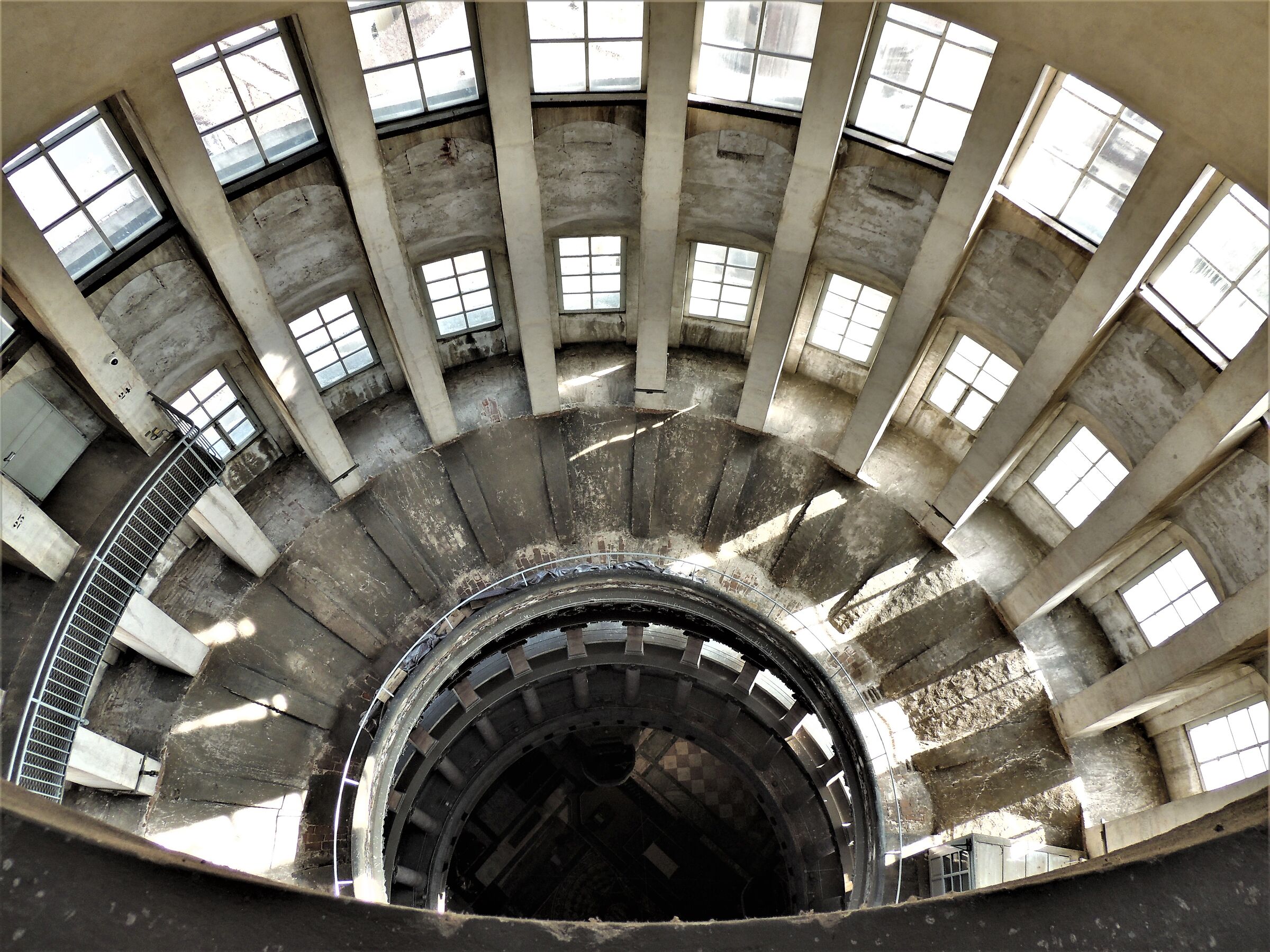 Interno cupola san Gaudenzio Novara