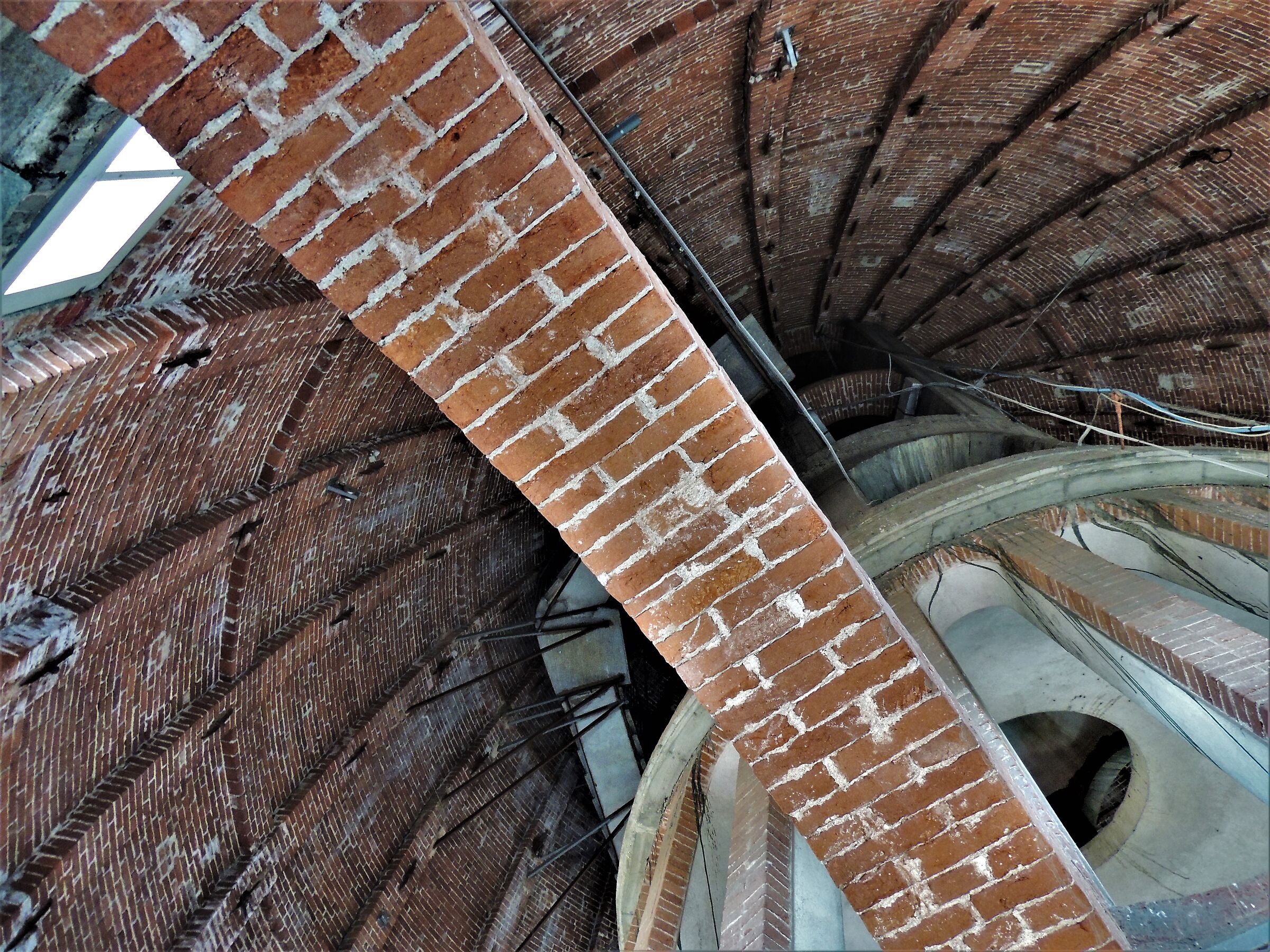 Interno cupola san Gaudenzio Novara