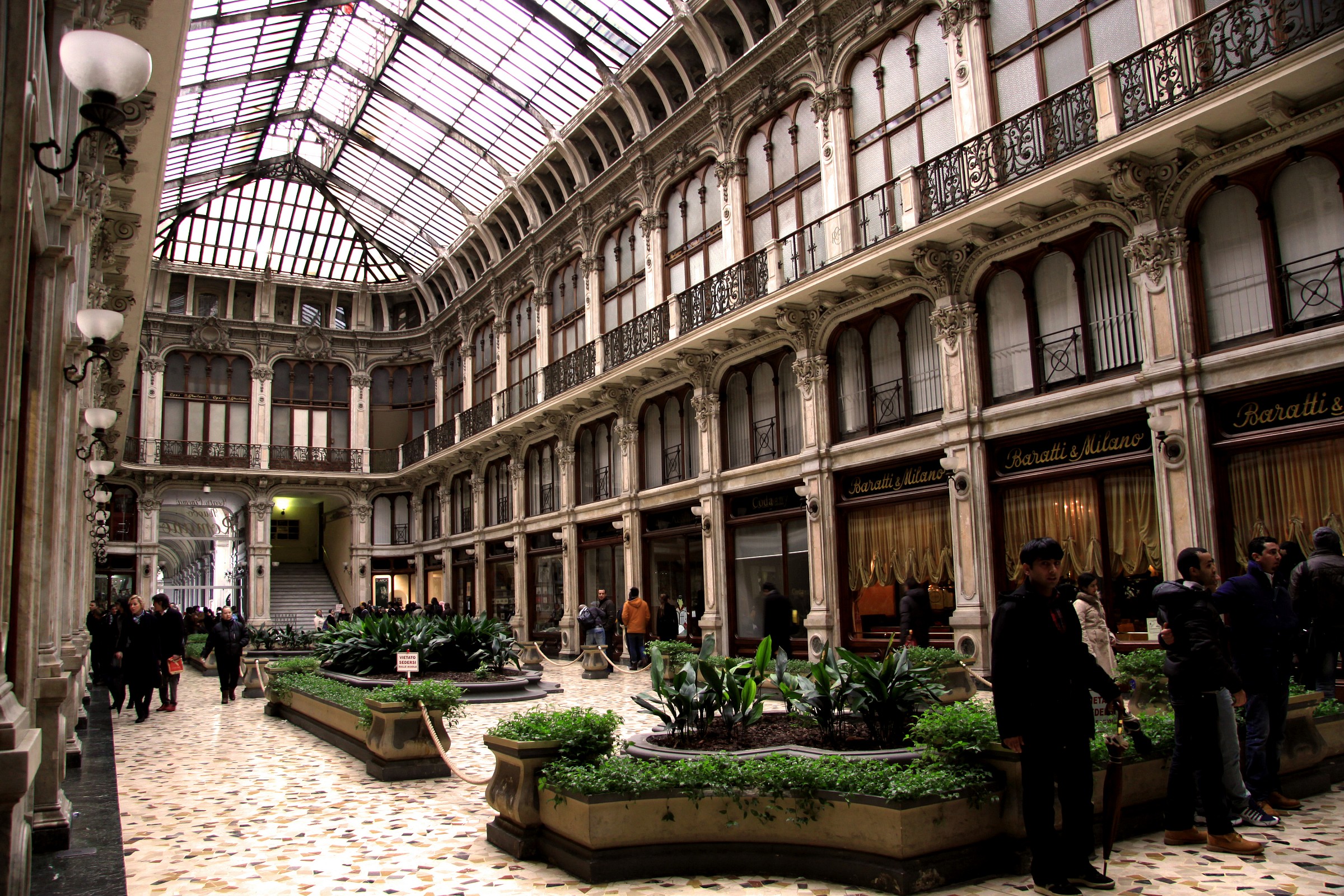 covered gallery, Turin
