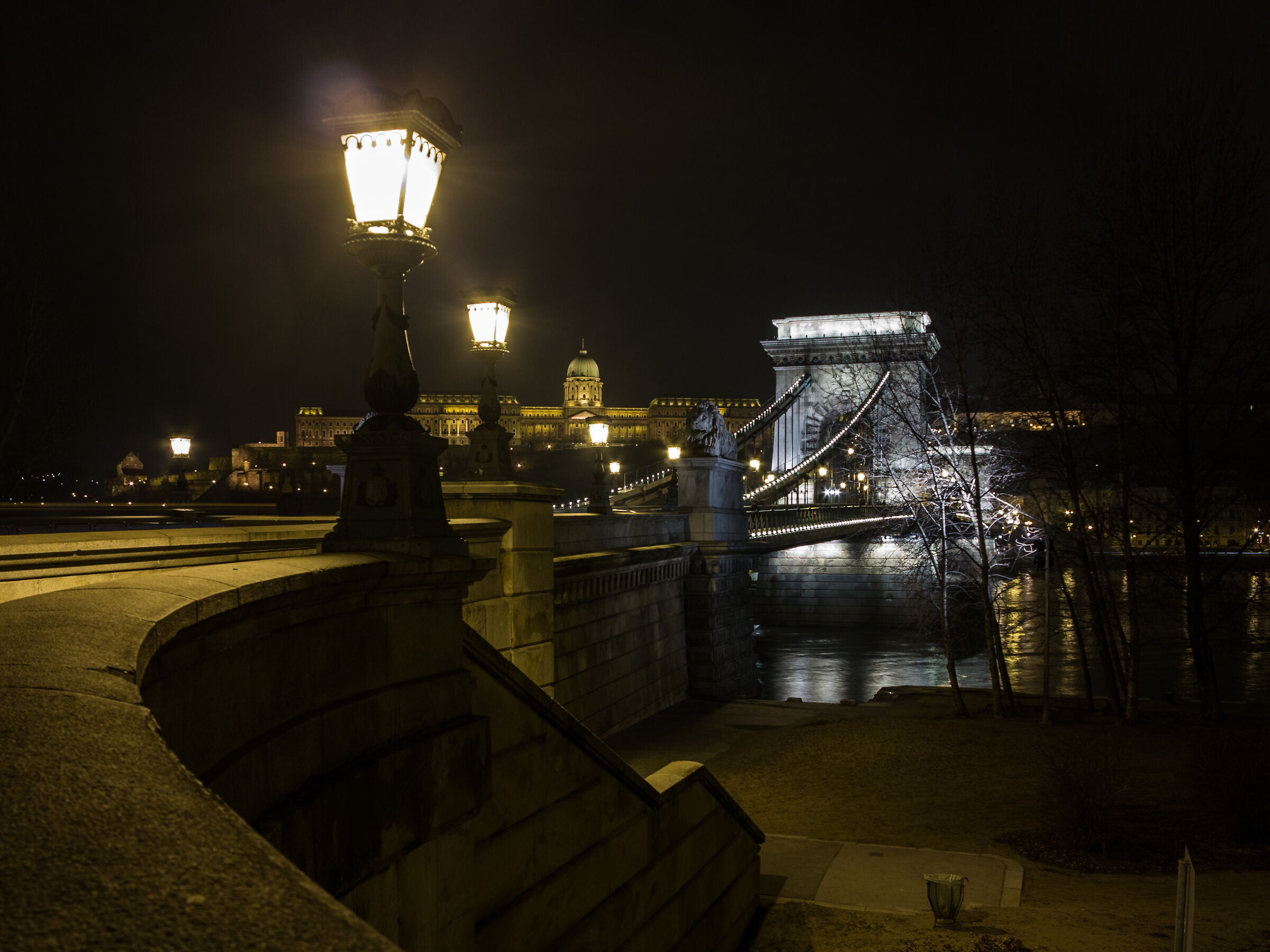 chain bridge