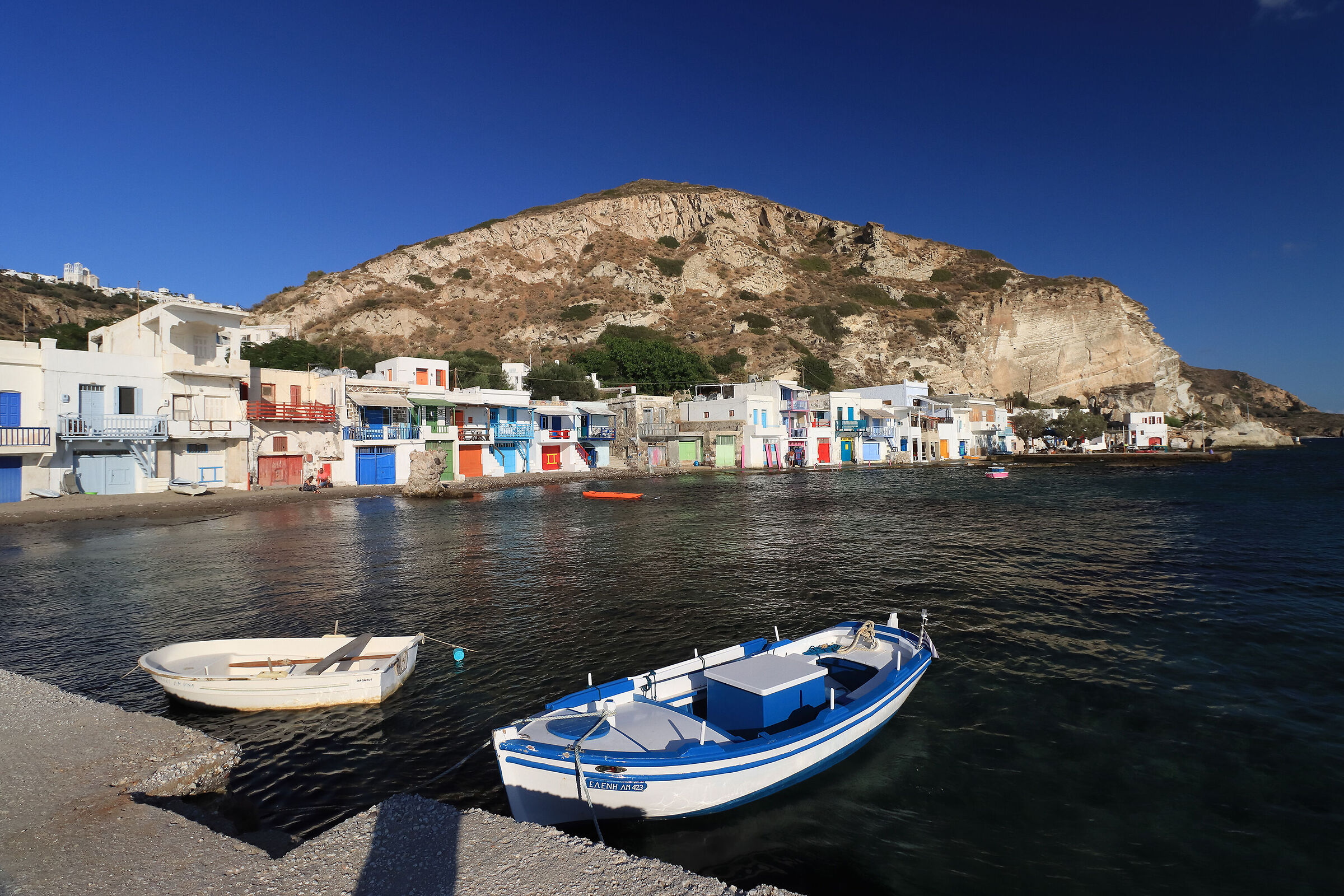 M I L O S - Klima - porticciolo di pesca