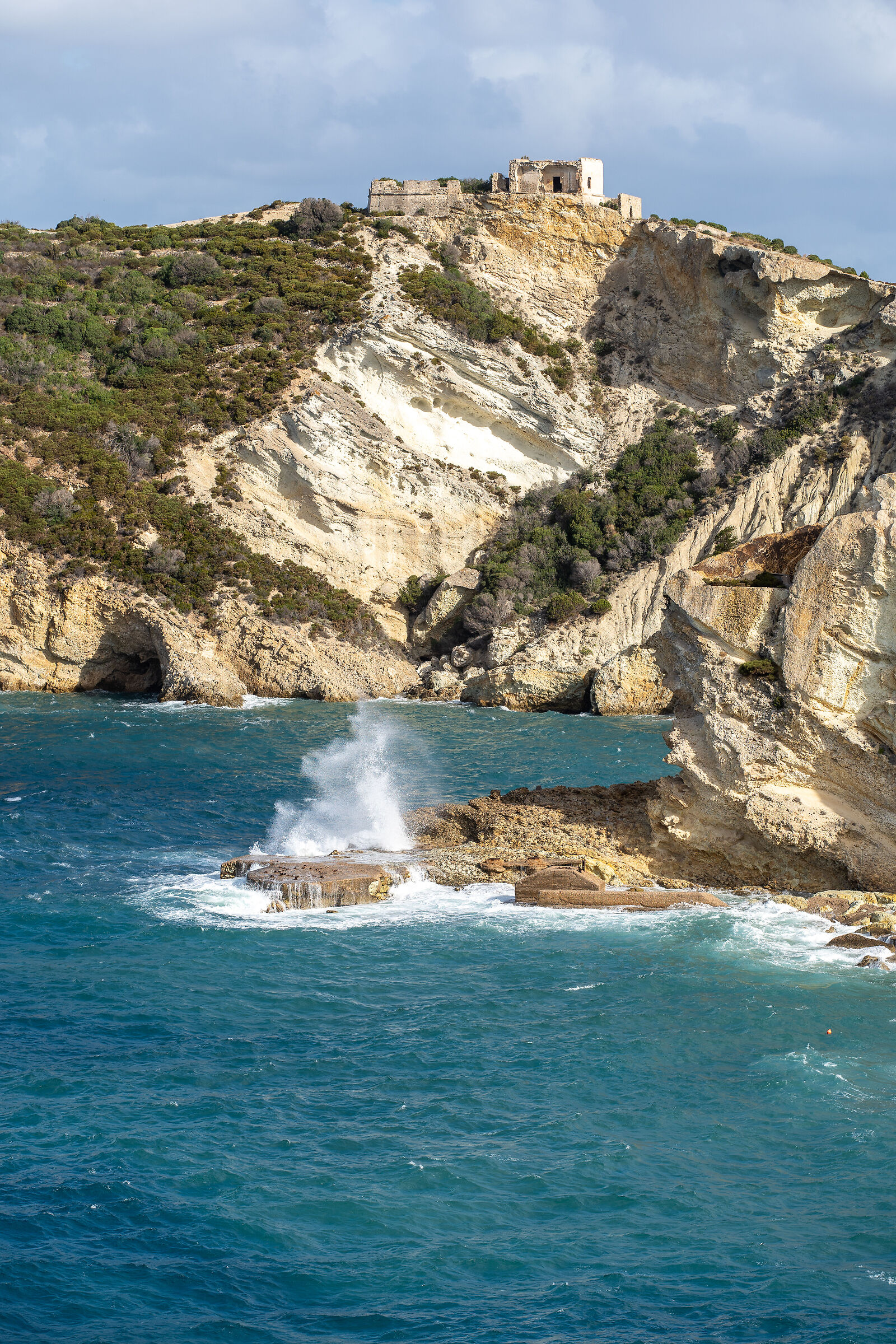 Ponza - Cala dell'Acqua