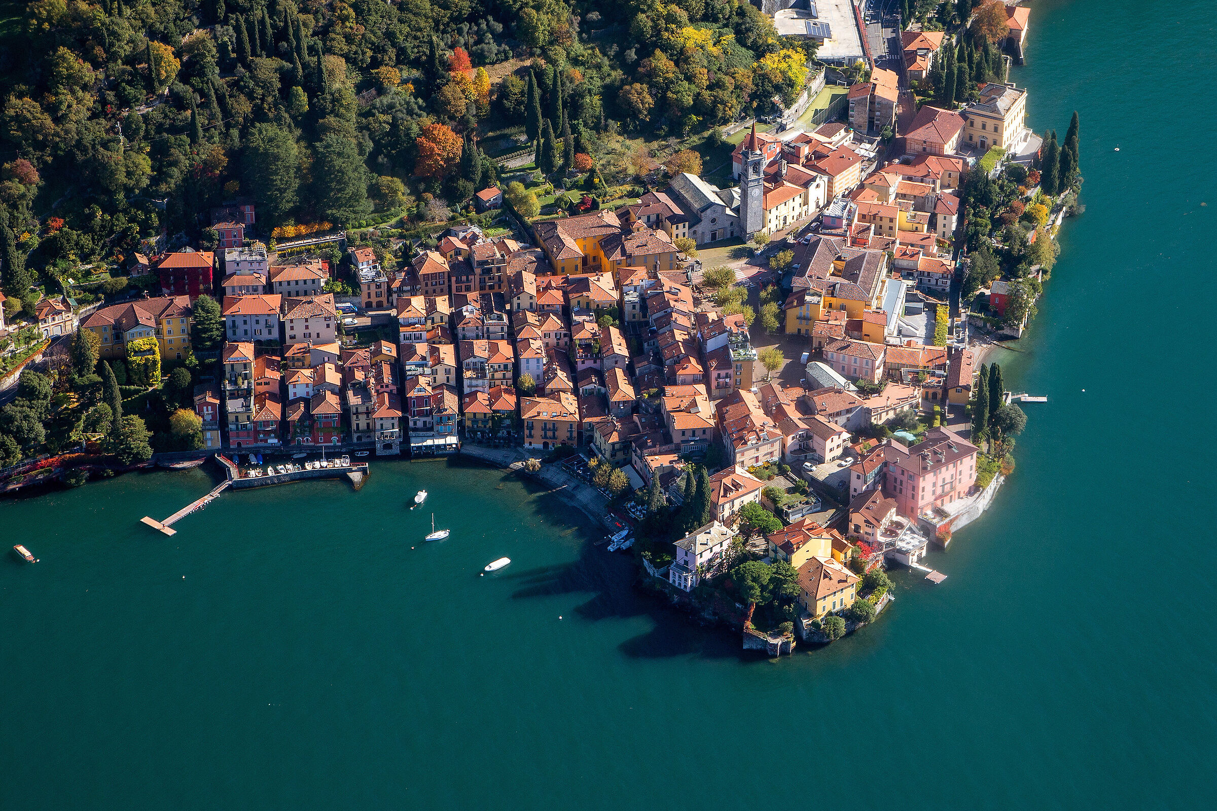 Varenna (Photo taken by Cessna 172 Skyhawk)