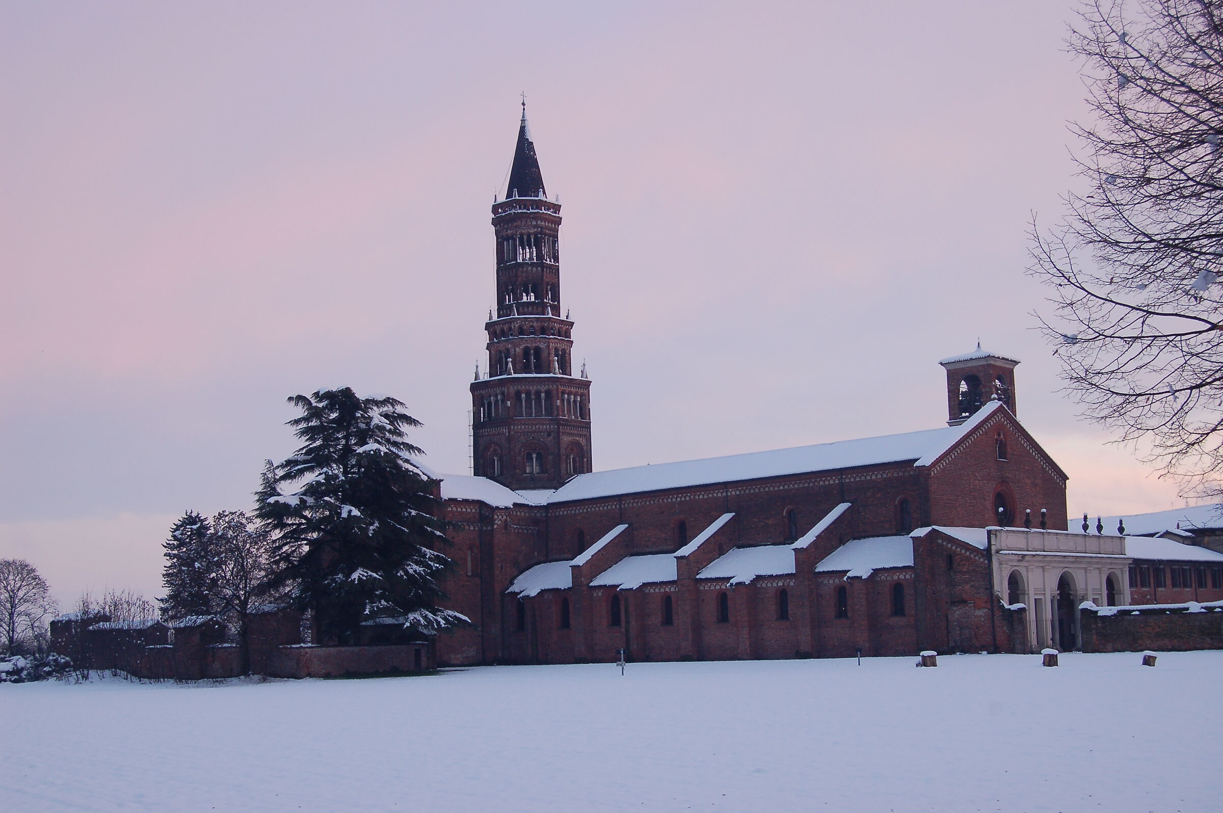Chiaravalle, Abbey
