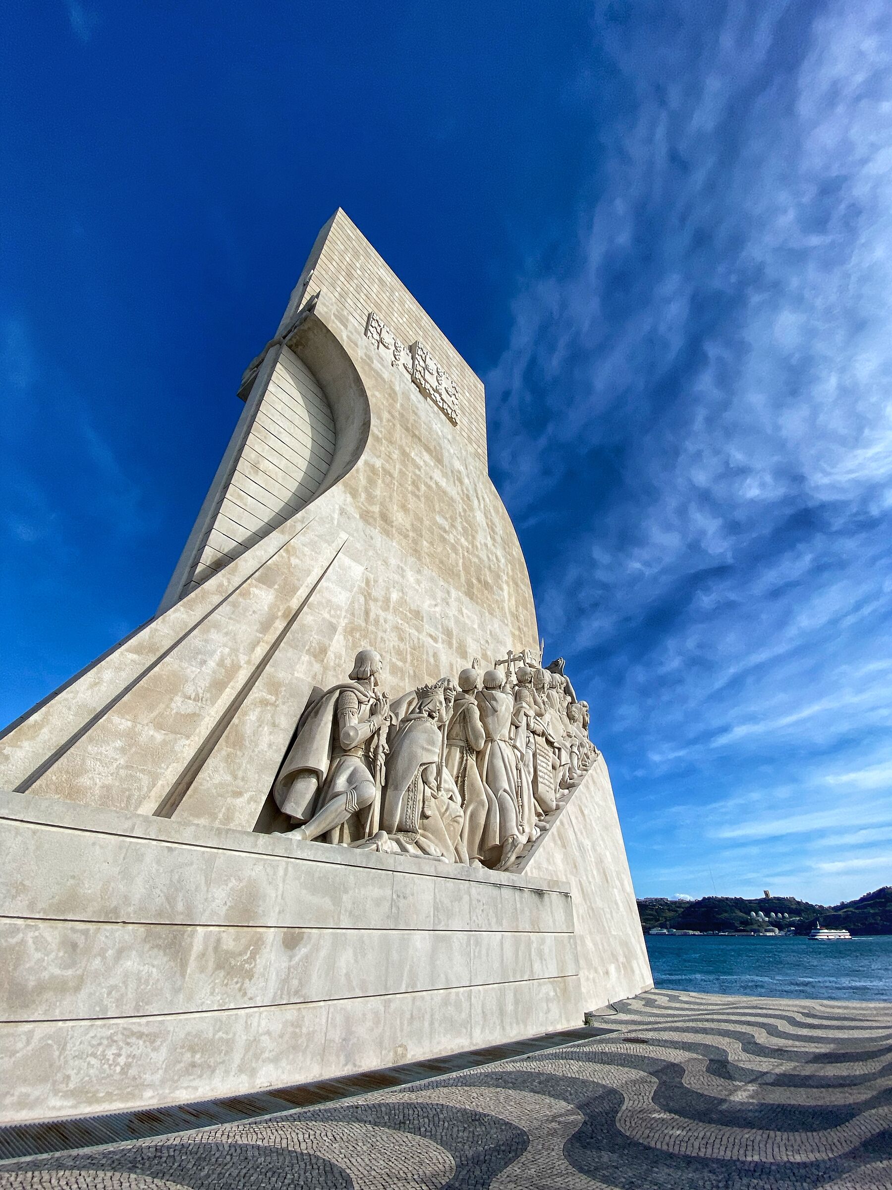 Padrao dos descobrimentos ( monumento alle scoperte )